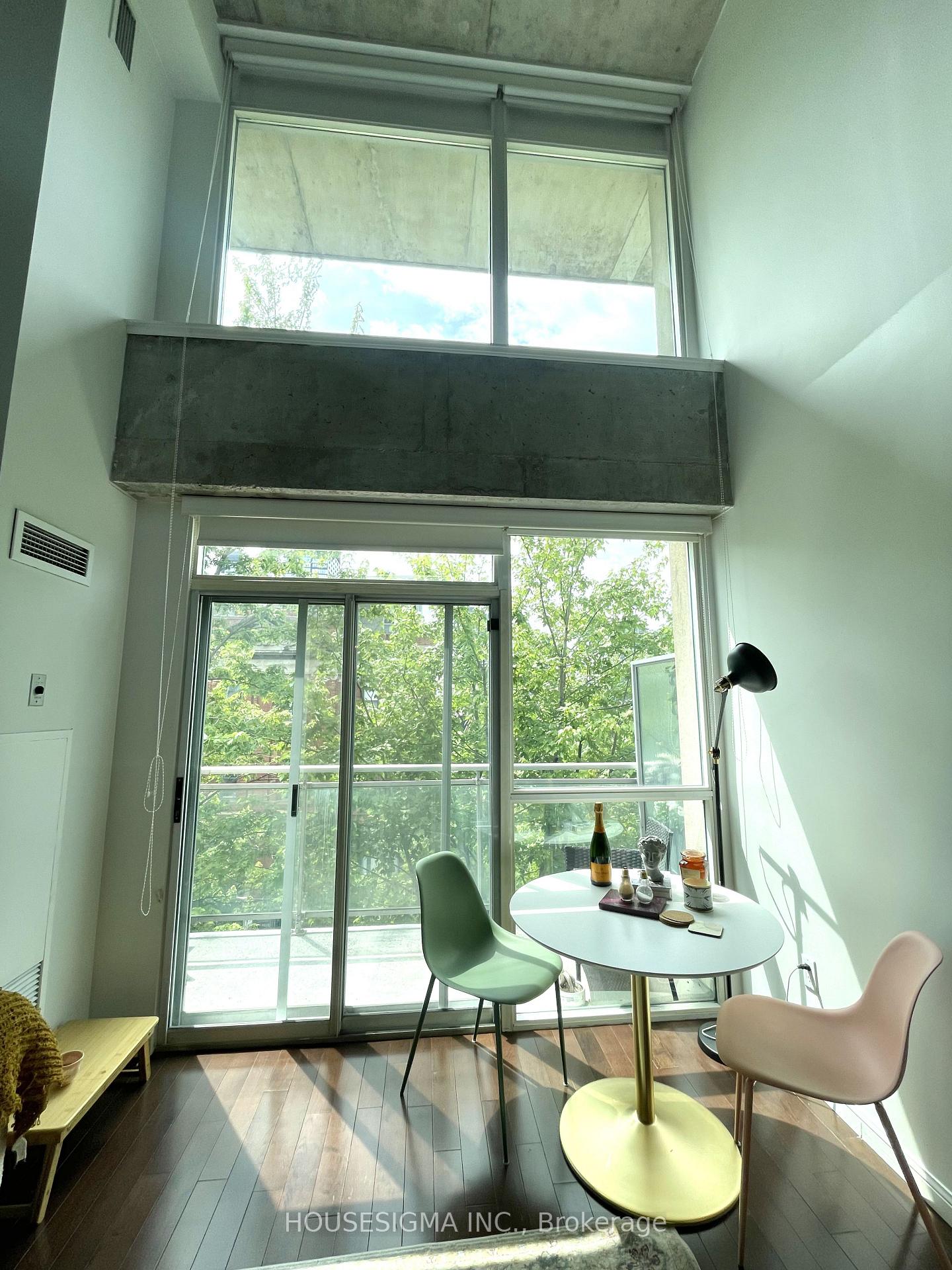 Photo 4 of Unit 513, 954 King Street W, Toronto, Niagara — HOMEH