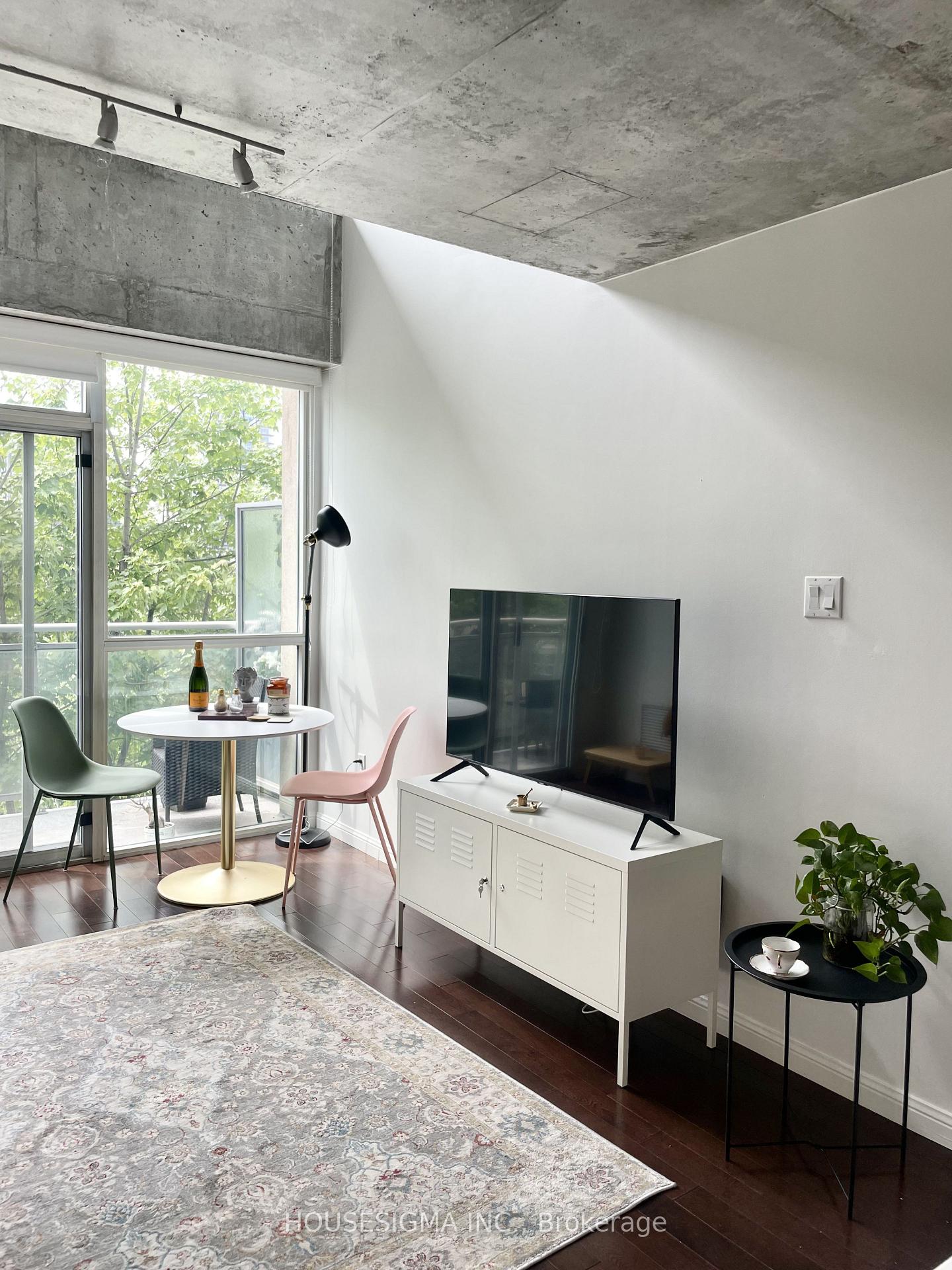 Photo 7 of Unit 513, 954 King Street W, Toronto, Niagara — HOMEH