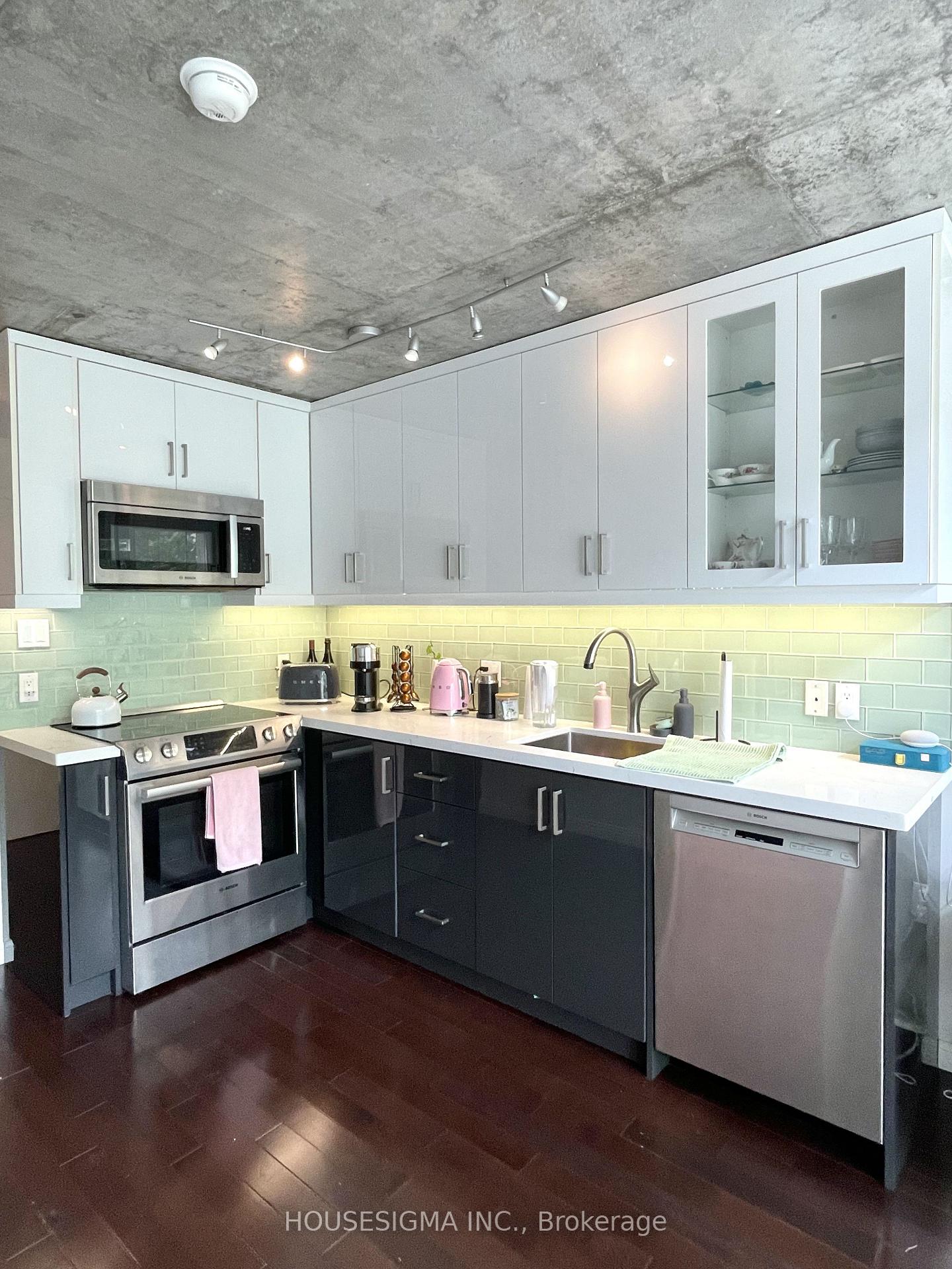Photo 10 of Unit 513, 954 King Street W, Toronto, Niagara — HOMEH
