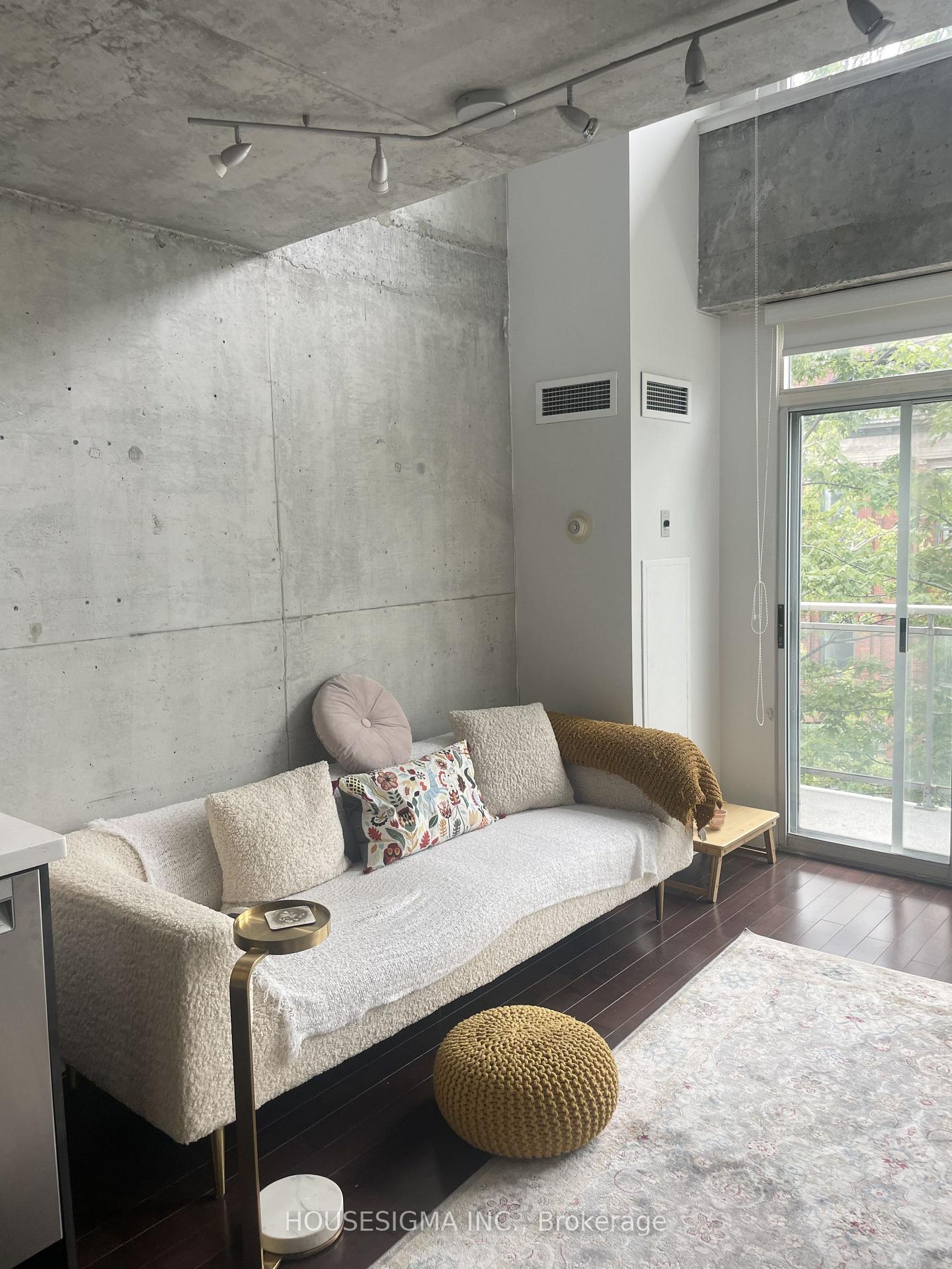 Photo 11 of Unit 513, 954 King Street W, Toronto, Niagara — HOMEH