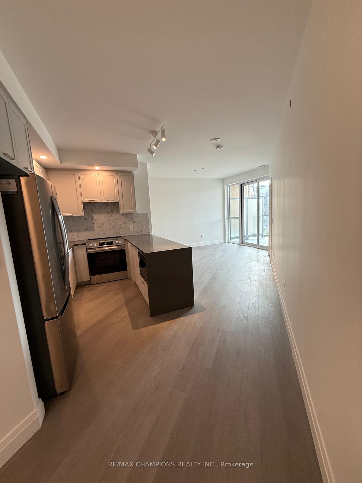 Photo 8 of Unit 401, 26 Mill Street, Halton Hills, Georgetown — HOMEH