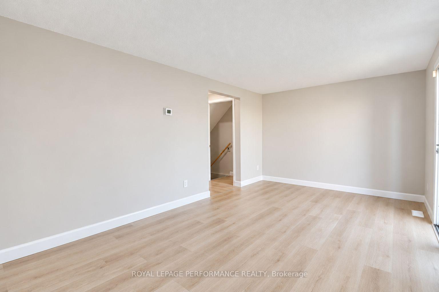 Photo 6 of Unit 109, 1045 Morrison Drive, Ottawa, Redwood Park — HOMEH