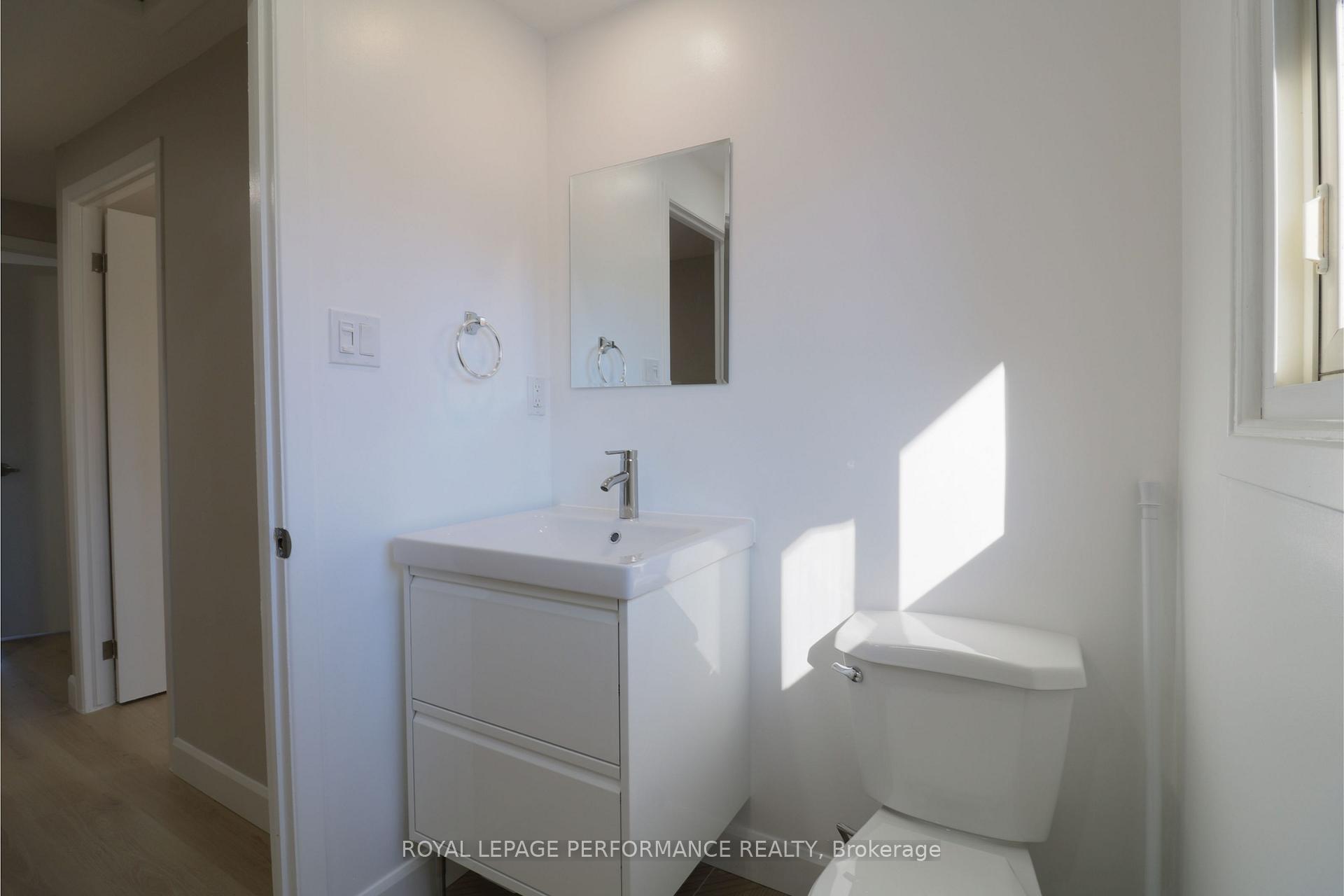 Photo 13 of Unit 109, 1045 Morrison Drive, Ottawa, Redwood Park — HOMEH