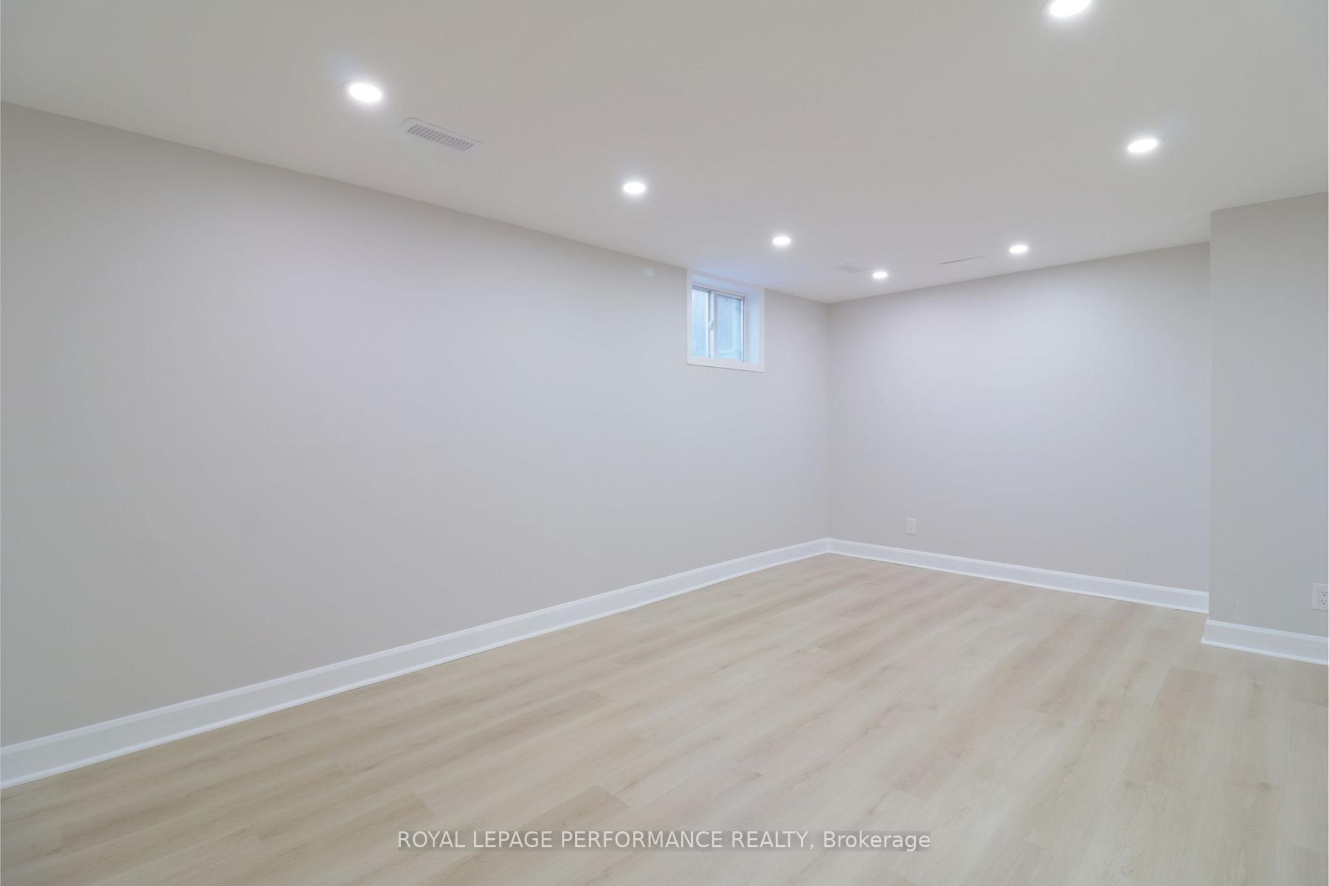 Photo 15 of Unit 109, 1045 Morrison Drive, Ottawa, Redwood Park — HOMEH