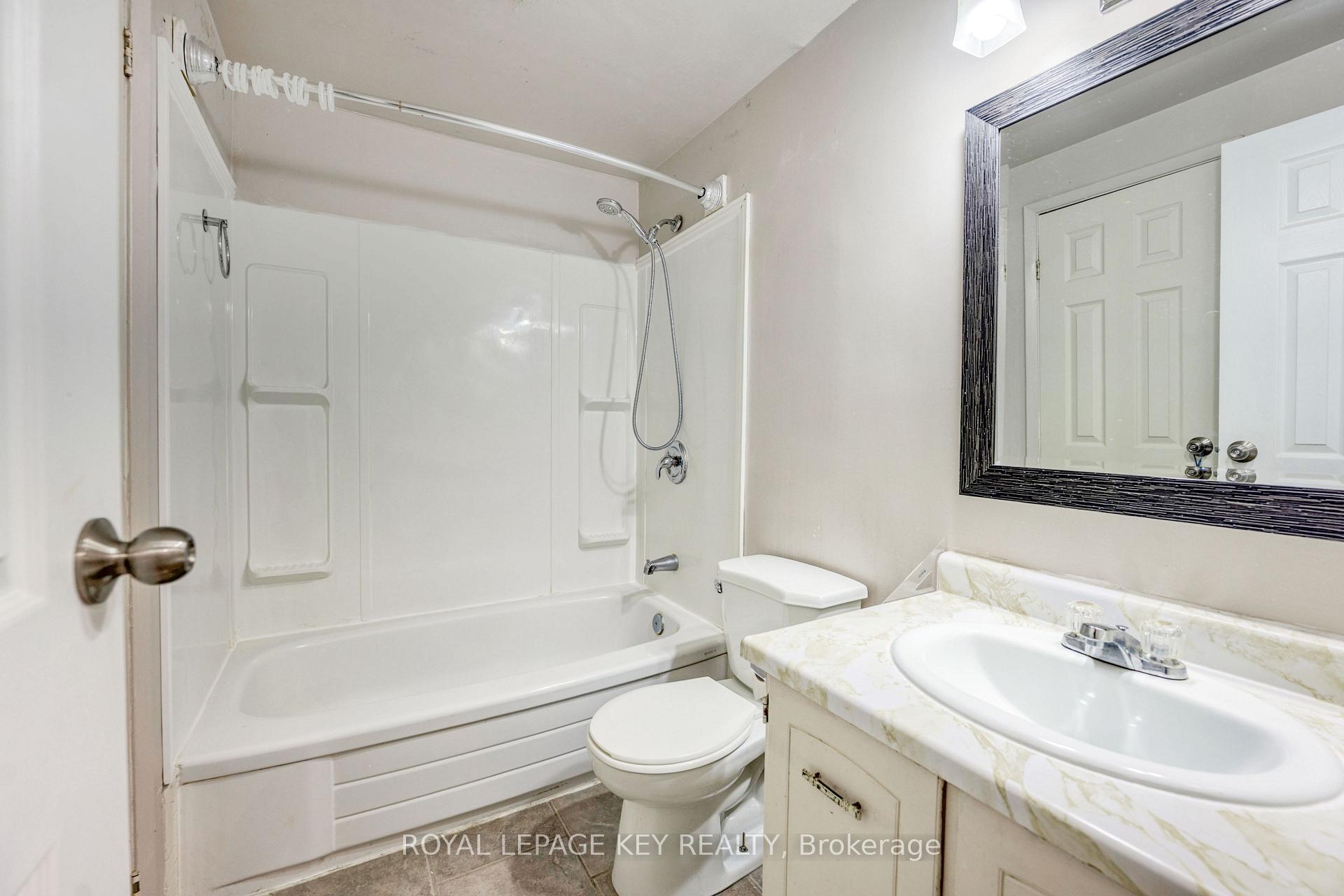 Photo 13 of Unit 13, 243 Hampton Avenue, Sarnia — HOMEH