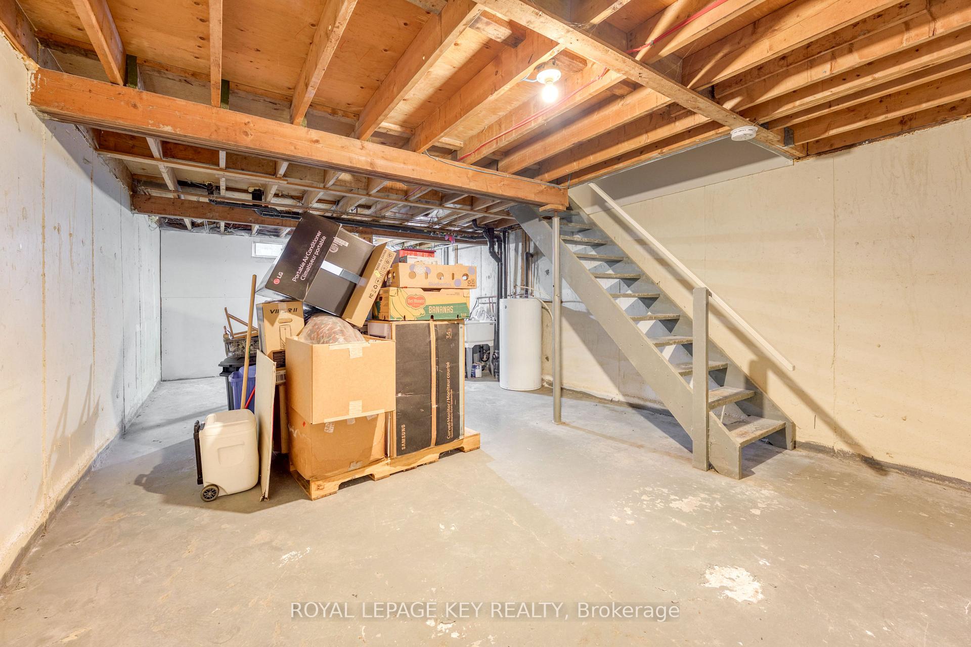 Photo 15 of Unit 13, 243 Hampton Avenue, Sarnia — HOMEH