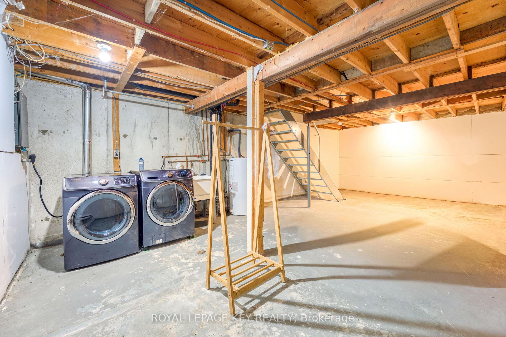 Photo 16 of Unit 13, 243 Hampton Avenue, Sarnia — HOMEH