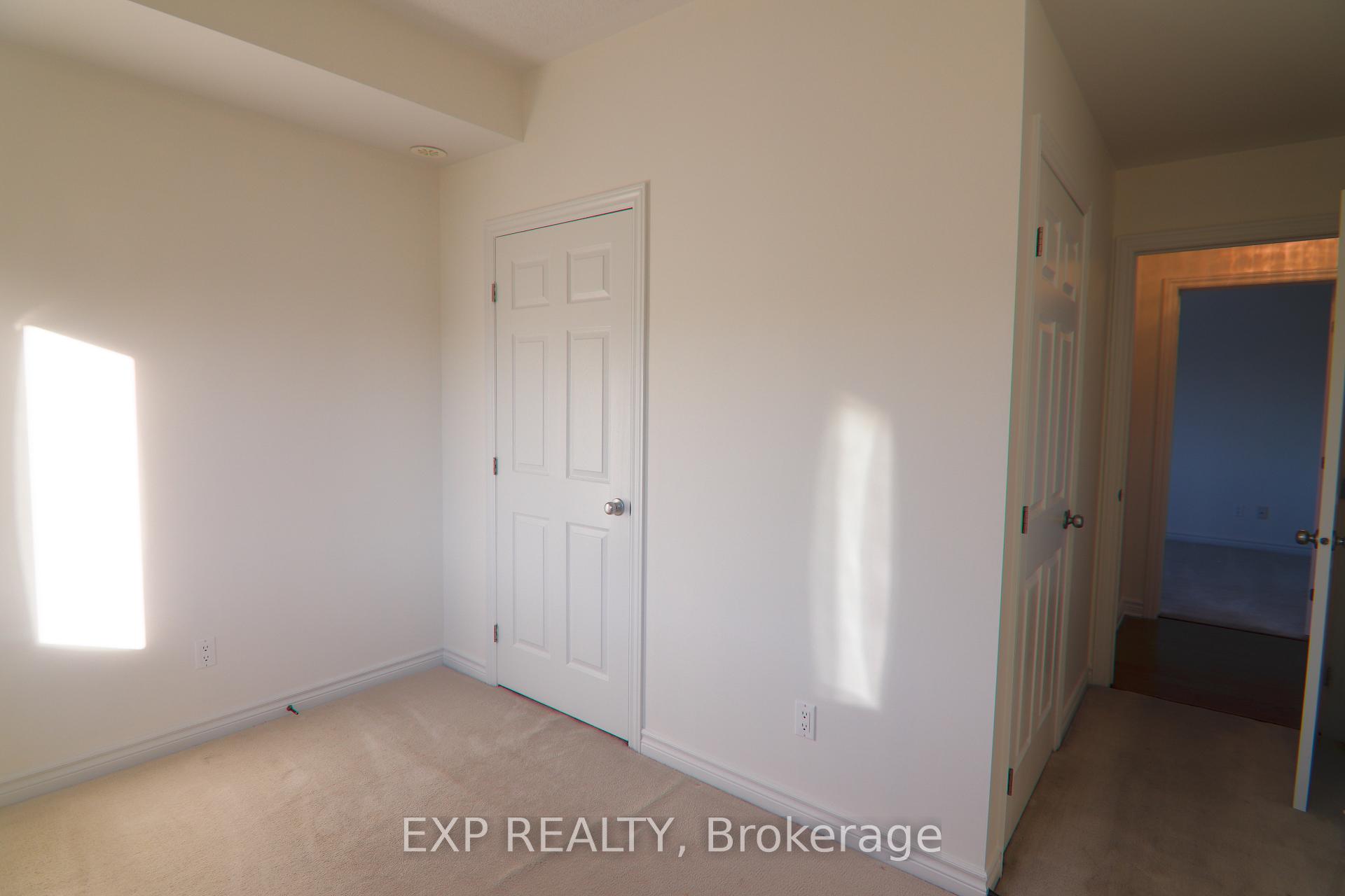 Photo 11 of Unit C, 137 Harthill Way, Ottawa, Barrhaven - Heritage Park — HOMEH