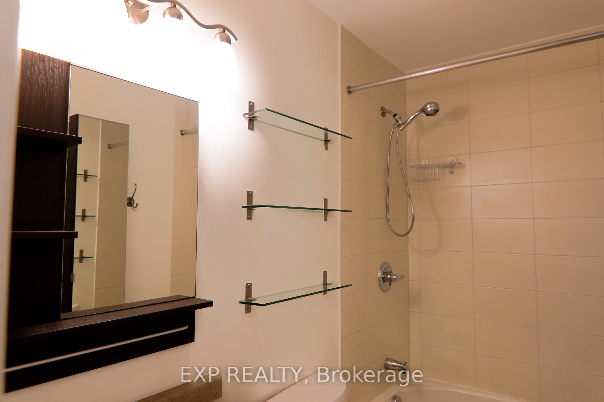 Photo 12 of Unit C, 137 Harthill Way, Ottawa, Barrhaven - Heritage Park — HOMEH