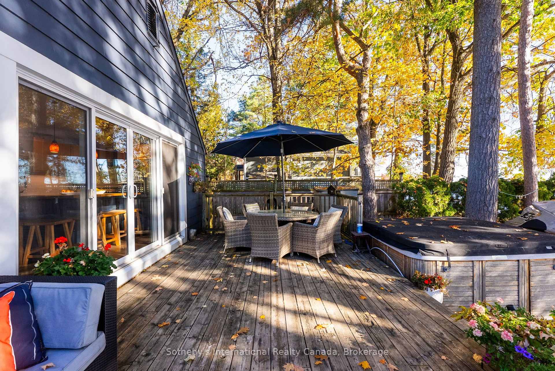 Photo 5 of 3211 Crescent Bay Road, Severn, Washago — HOMEH