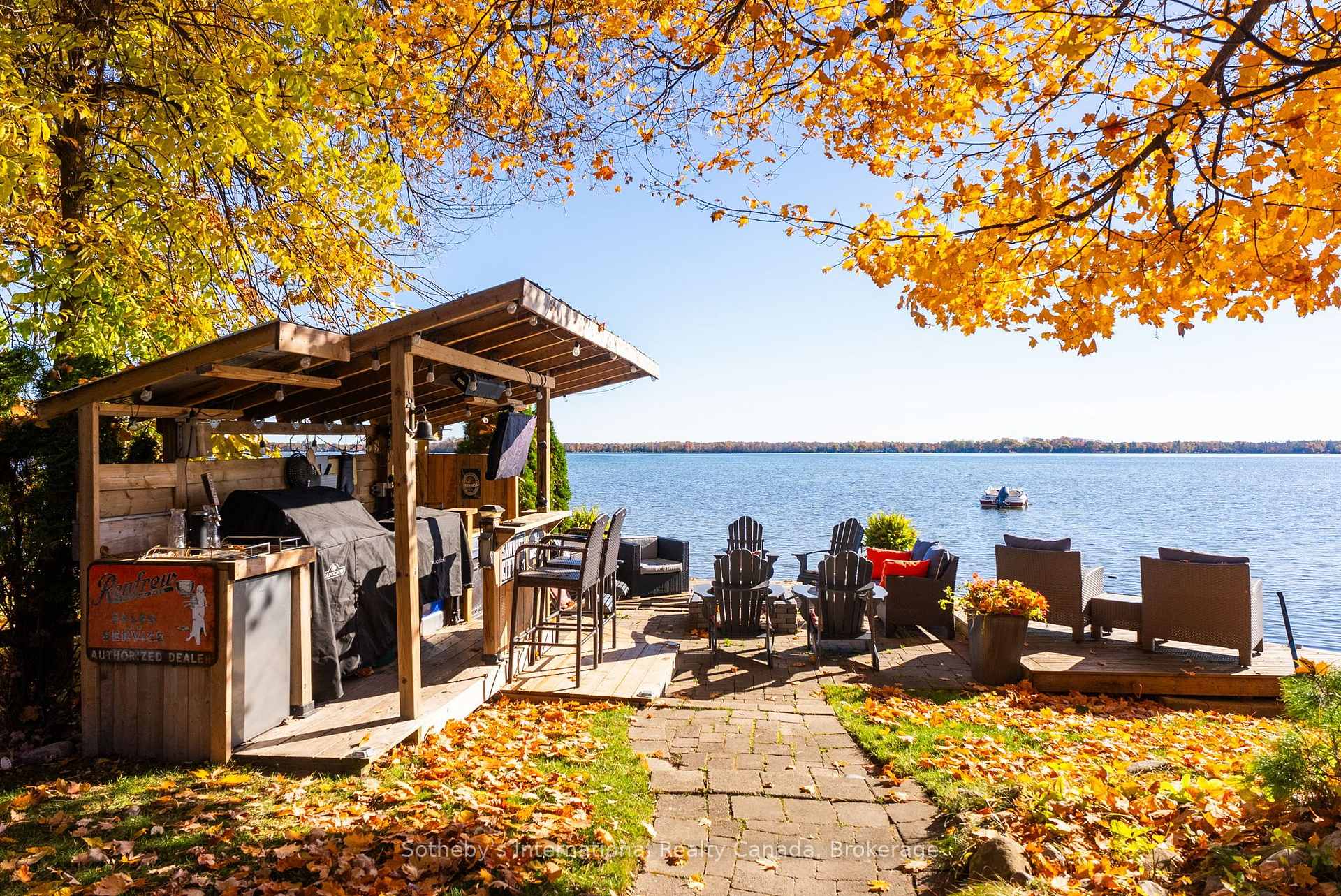 Photo 7 of 3211 Crescent Bay Road, Severn, Washago — HOMEH