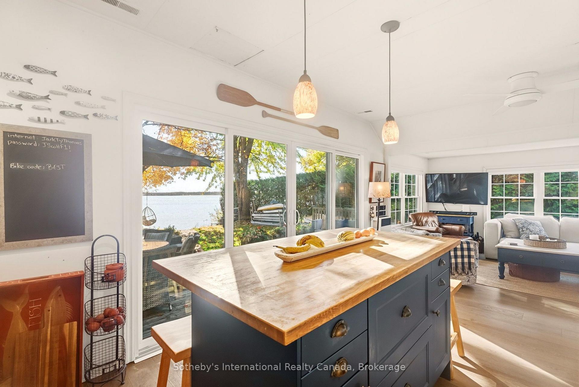 Photo 24 of 3211 Crescent Bay Road, Severn, Washago — HOMEH