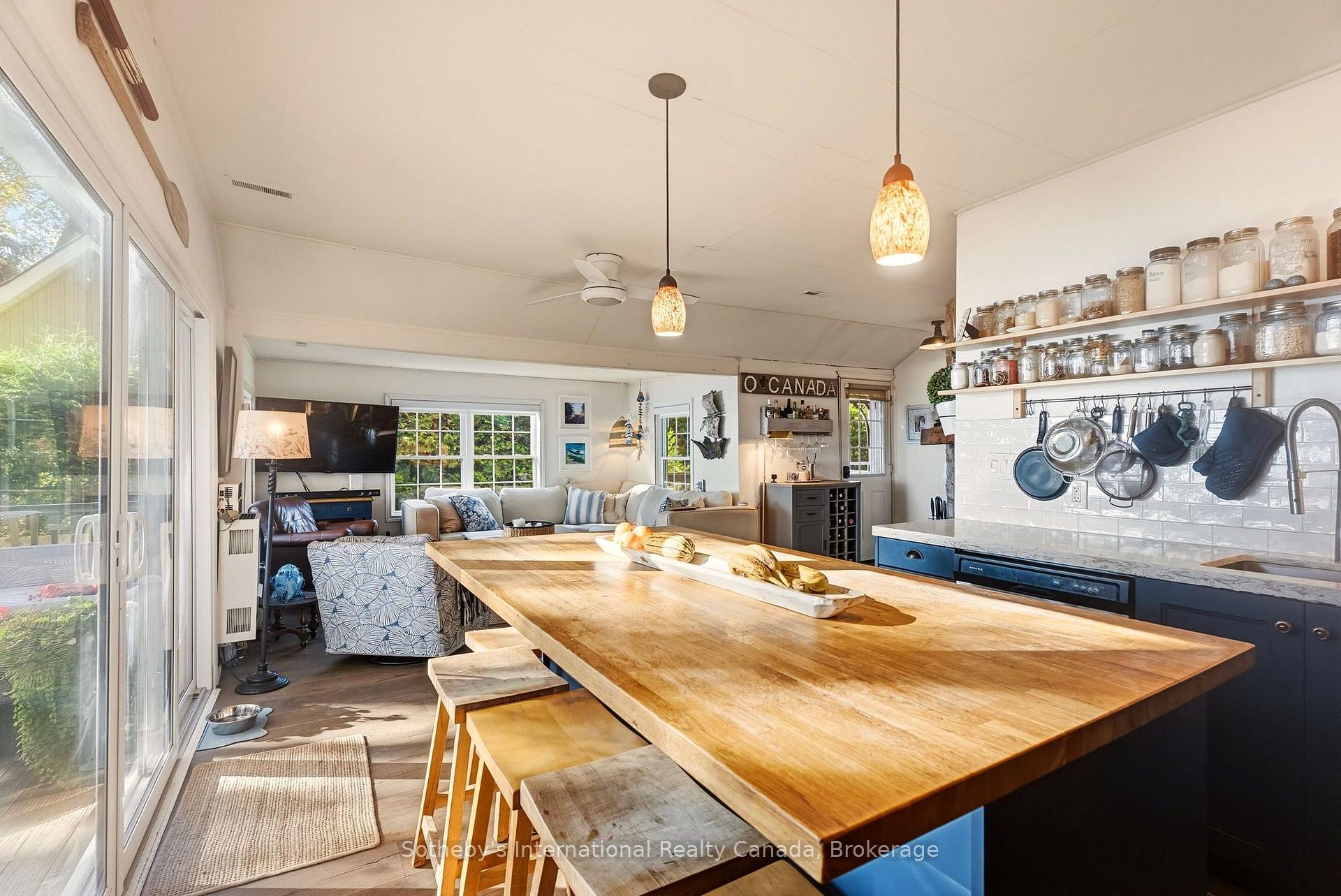 Photo 26 of 3211 Crescent Bay Road, Severn, Washago — HOMEH