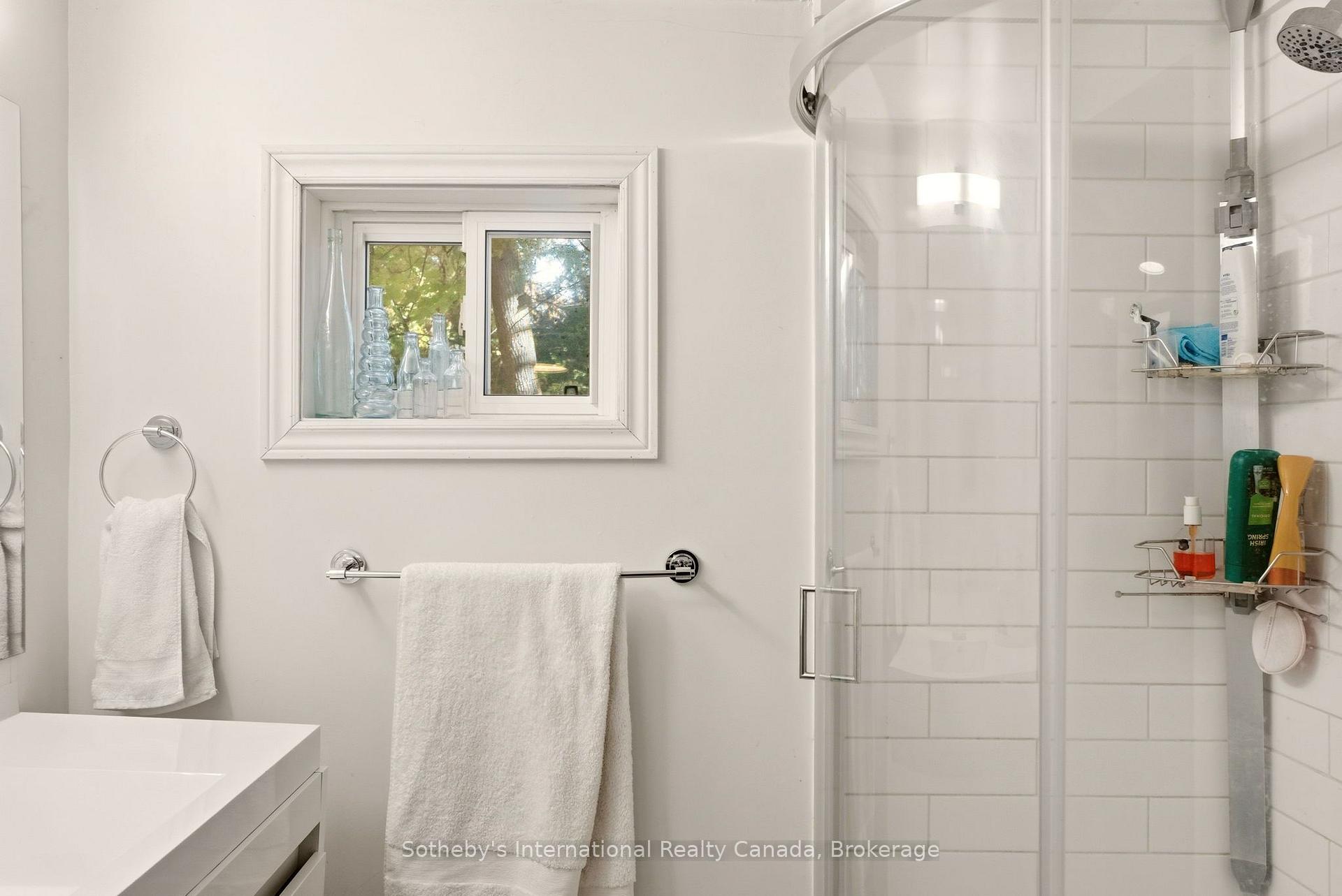 Photo 29 of 3211 Crescent Bay Road, Severn, Washago — HOMEH