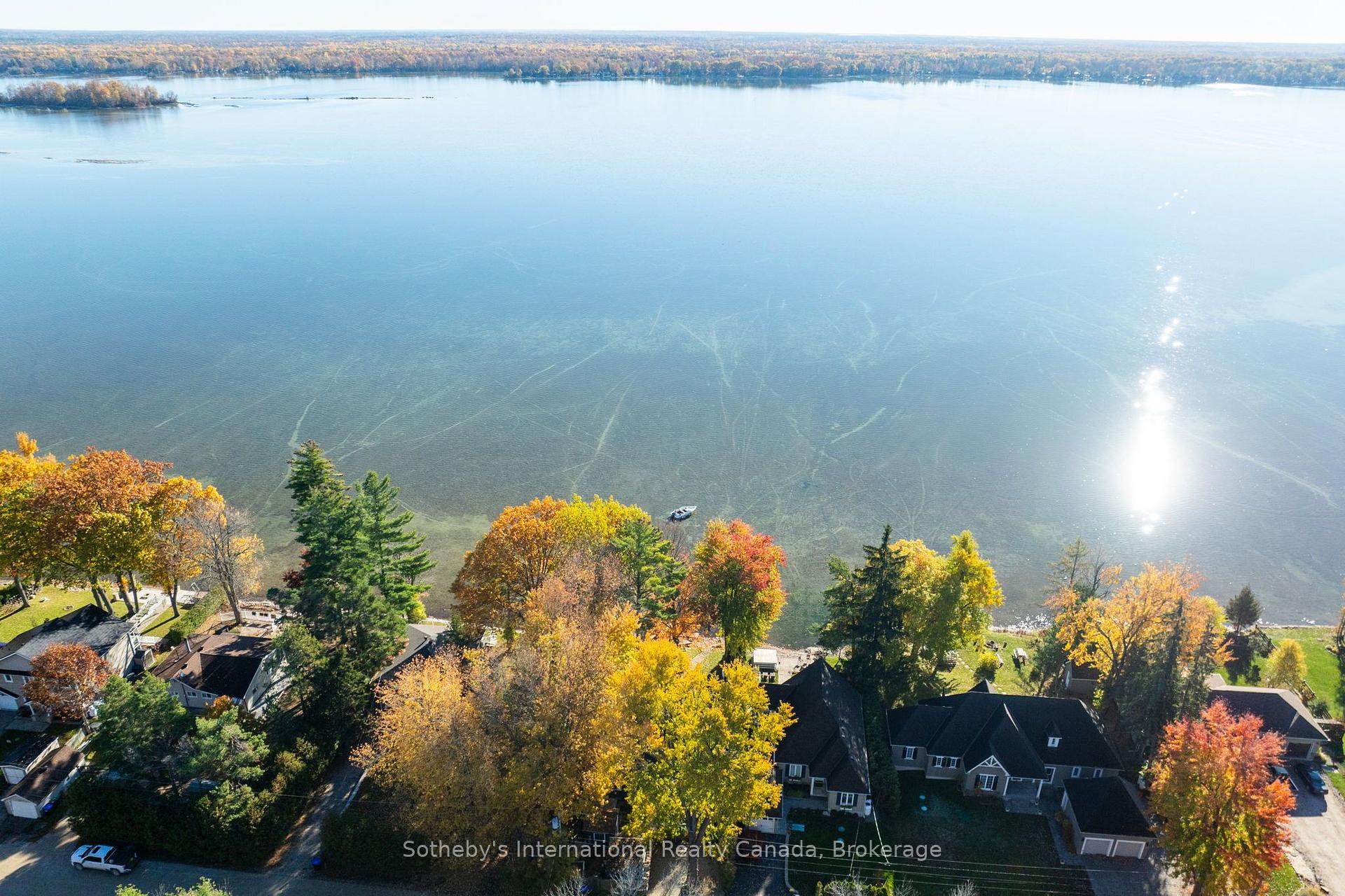 Photo 45 of 3211 Crescent Bay Road, Severn, Washago — HOMEH