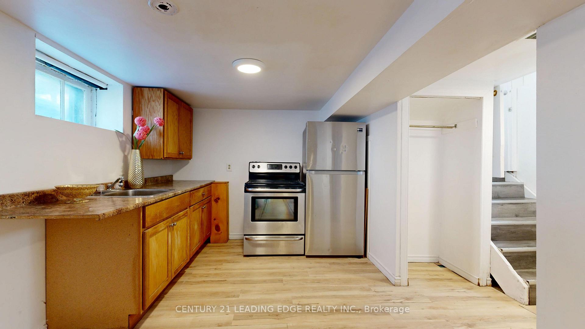 Photo 34 of 751 Gifford Street, Oshawa, Lakeview — HOMEH