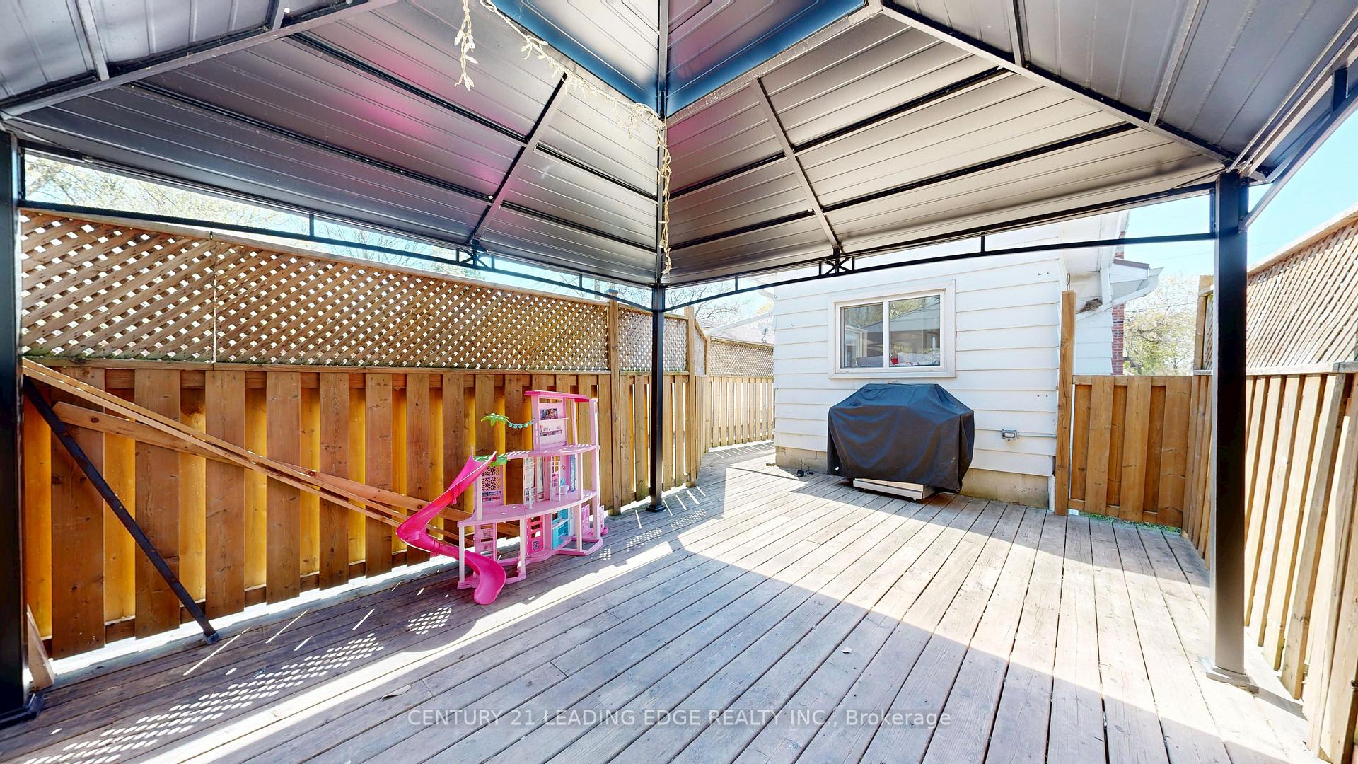 Photo 41 of 751 Gifford Street, Oshawa, Lakeview — HOMEH