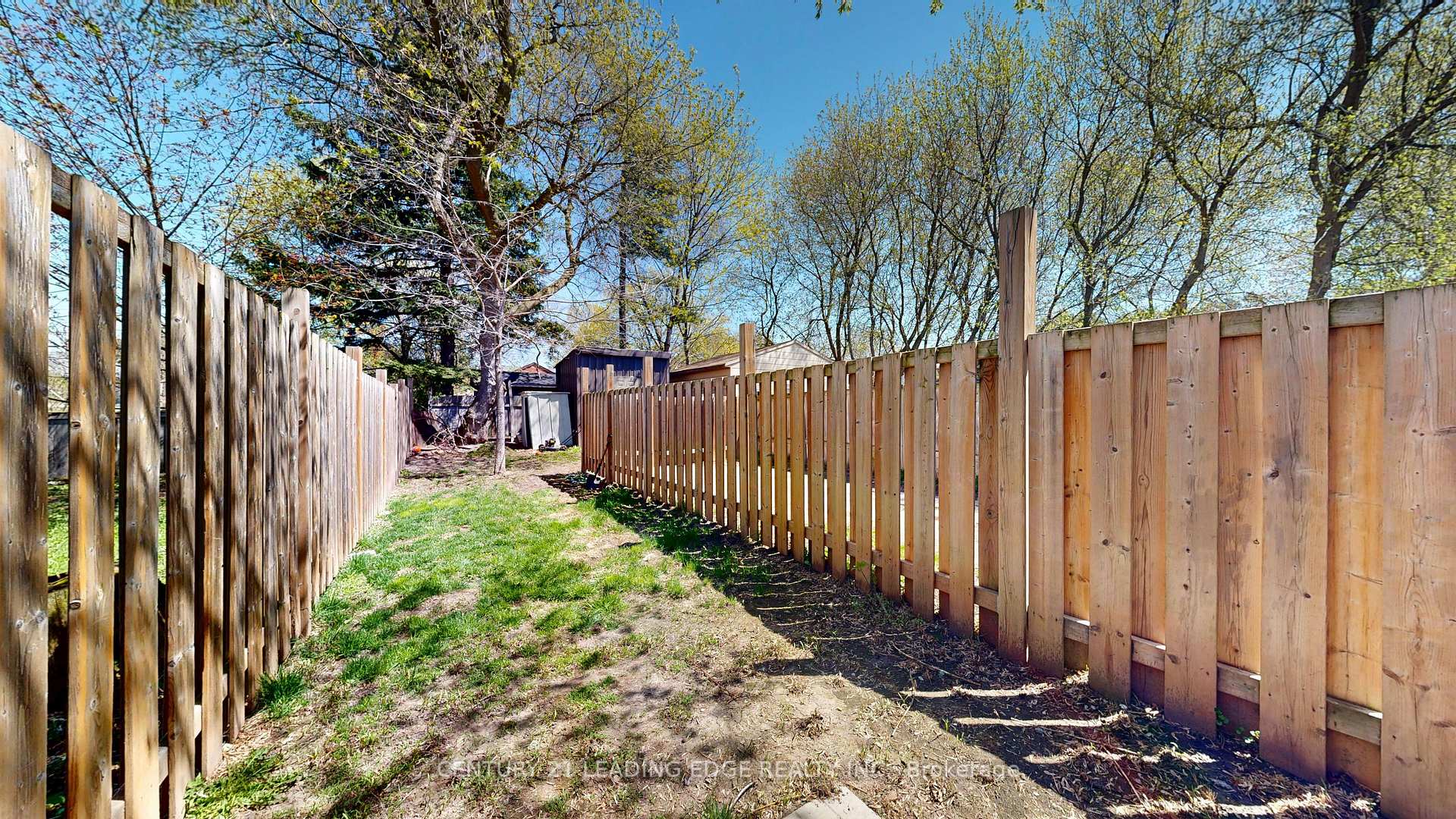 Photo 42 of 751 Gifford Street, Oshawa, Lakeview — HOMEH