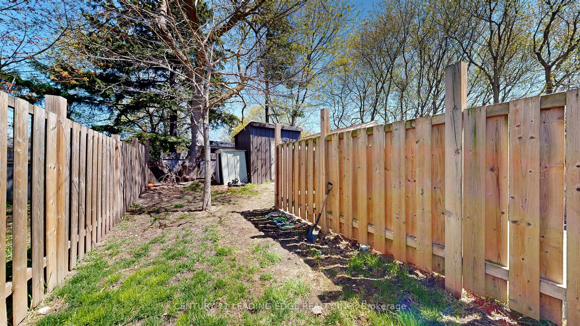 Photo 43 of 751 Gifford Street, Oshawa, Lakeview — HOMEH