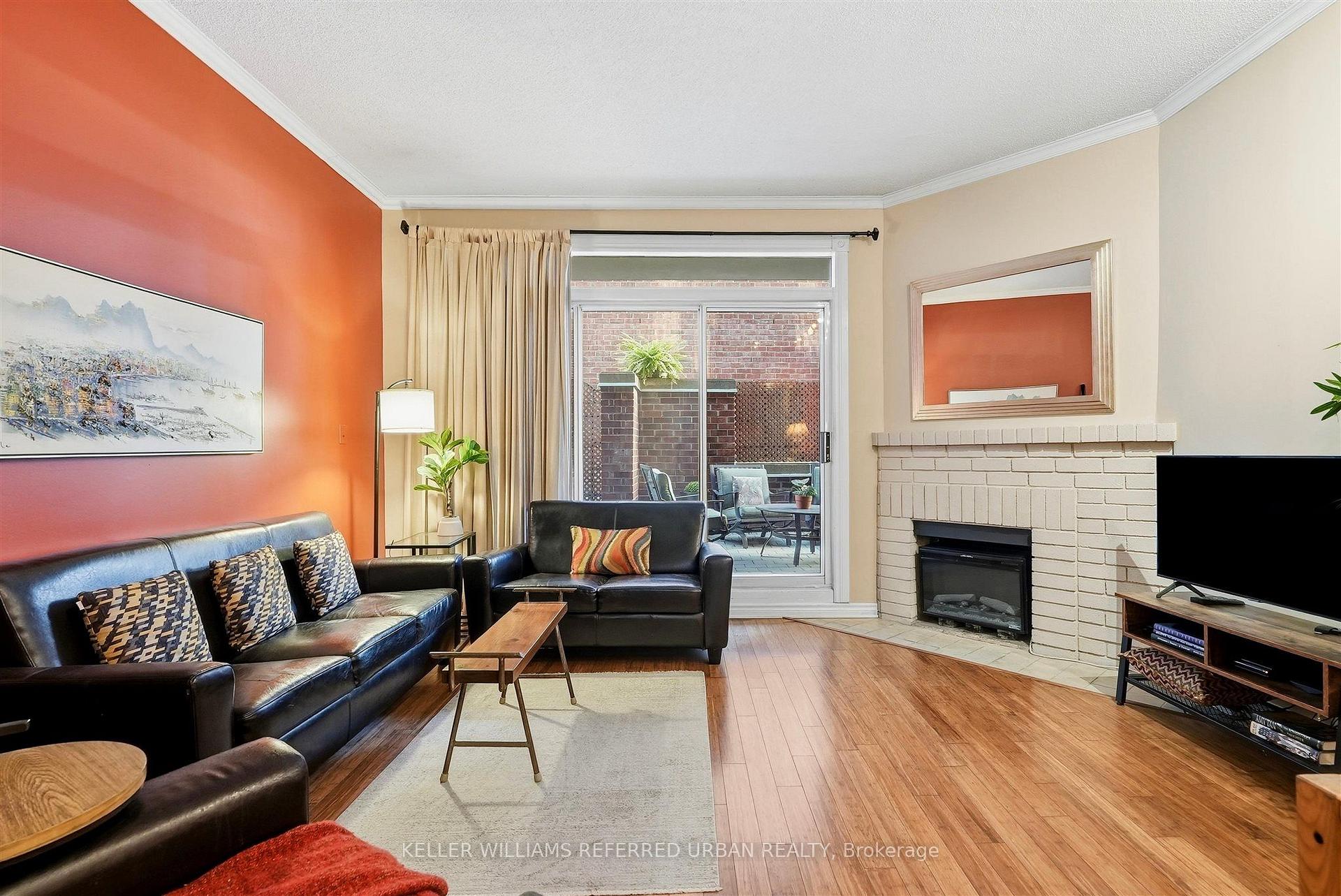 Photo 1 of 58 St Nicholas Street, Toronto, Bay Street Corridor — HOMEH