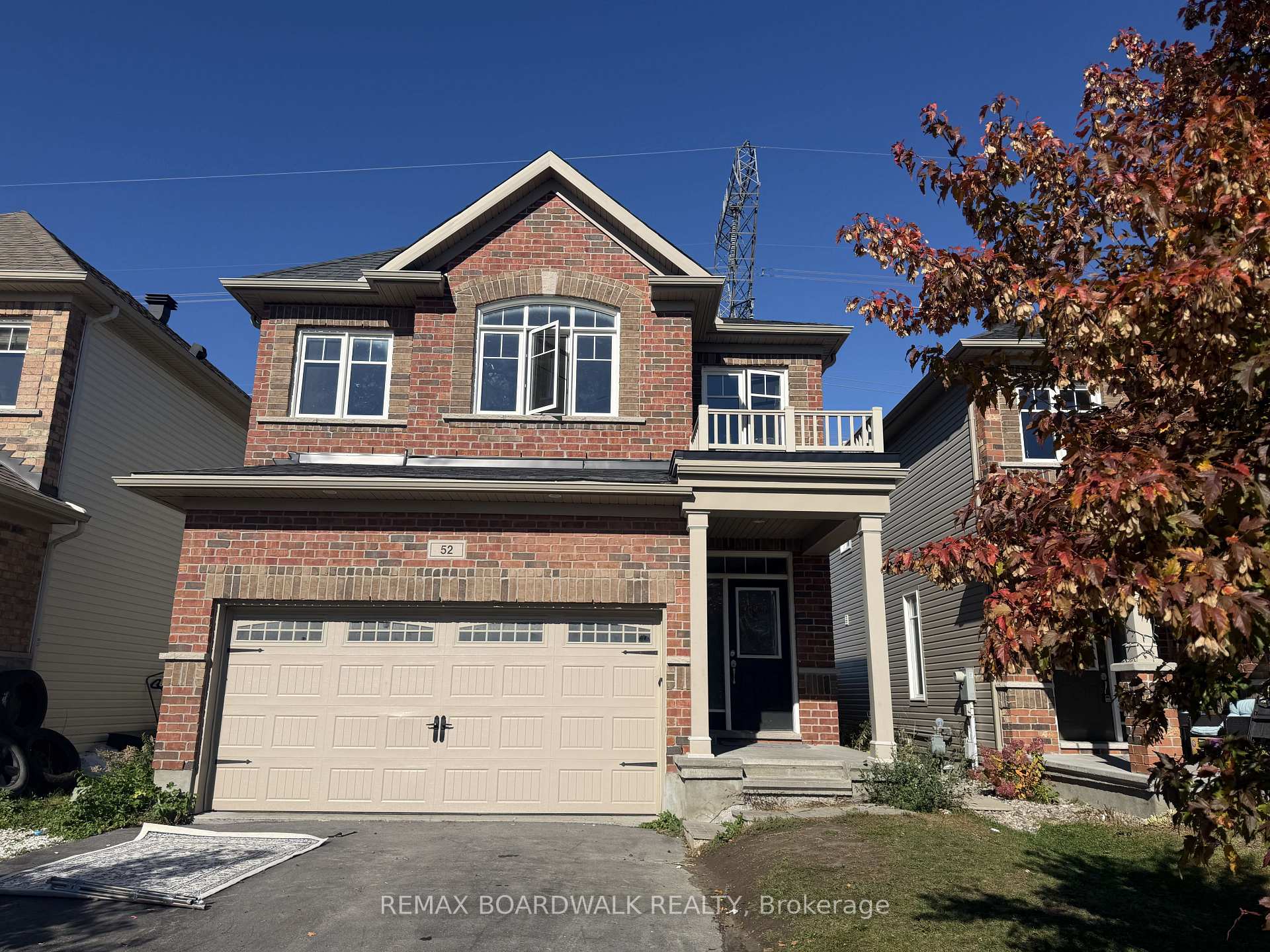 Photo 1 of 52 Tapadero Avenue, Ottawa, Kanata - Emerald Meadows/Trailwest — HOMEH