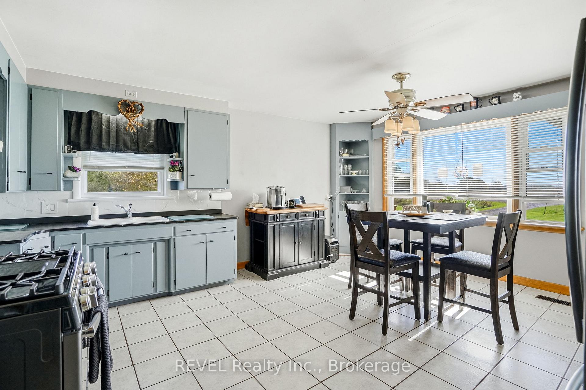 Photo 11 of 5193 Highway 3 W, Norfolk — HOMEH