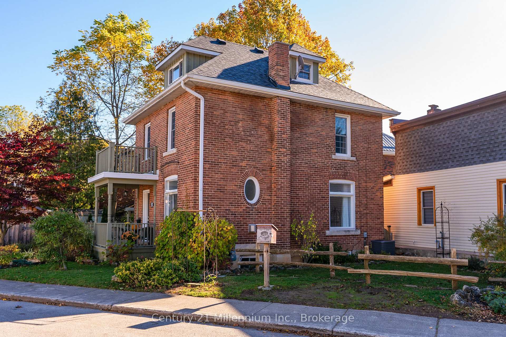 Photo 6 of 169 5th A Street E, Owen Sound — HOMEH