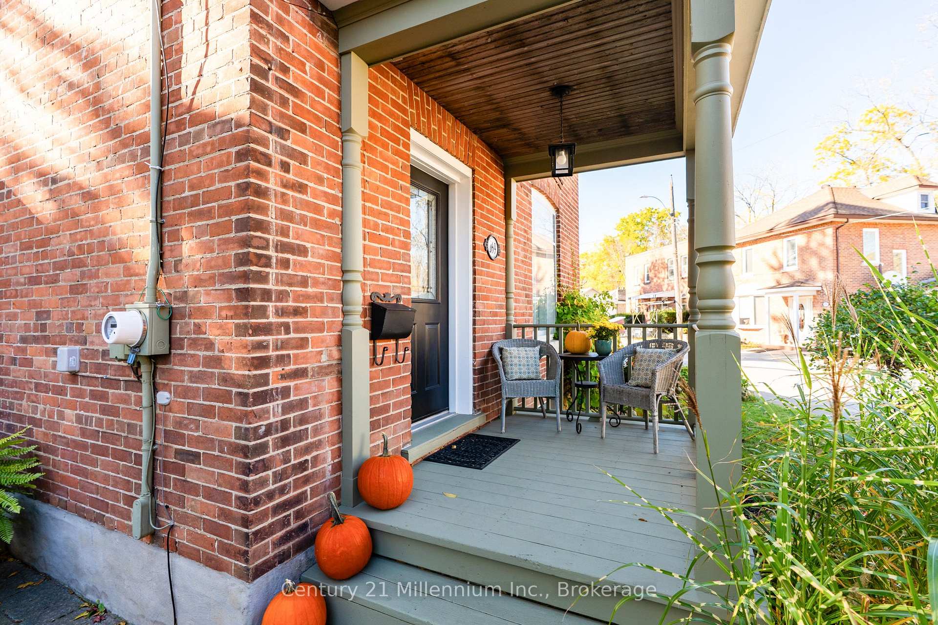 Photo 13 of 169 5th A Street E, Owen Sound — HOMEH