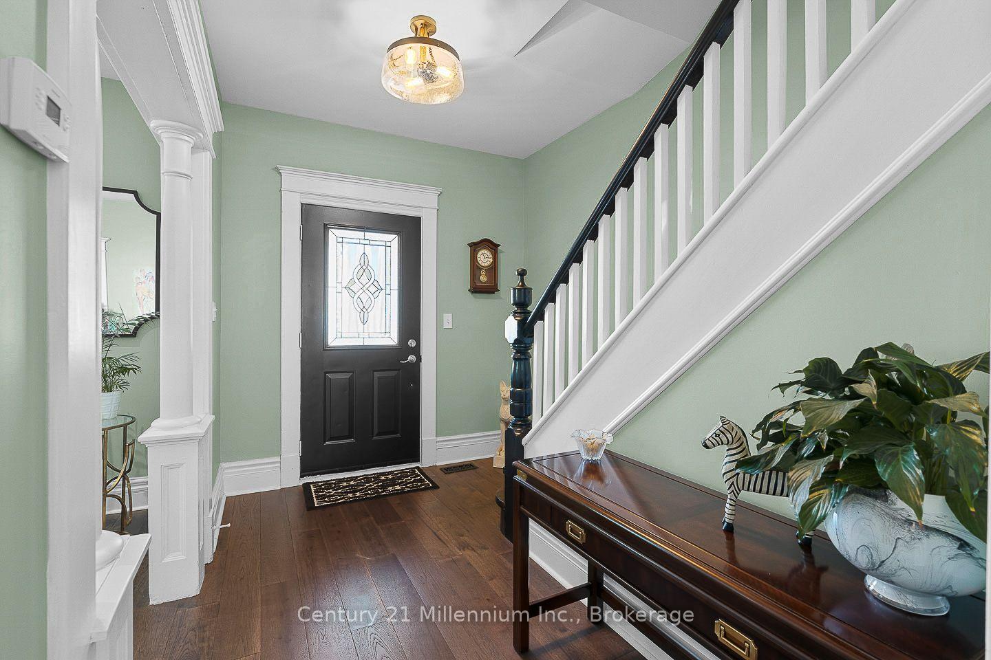Photo 14 of 169 5th A Street E, Owen Sound — HOMEH