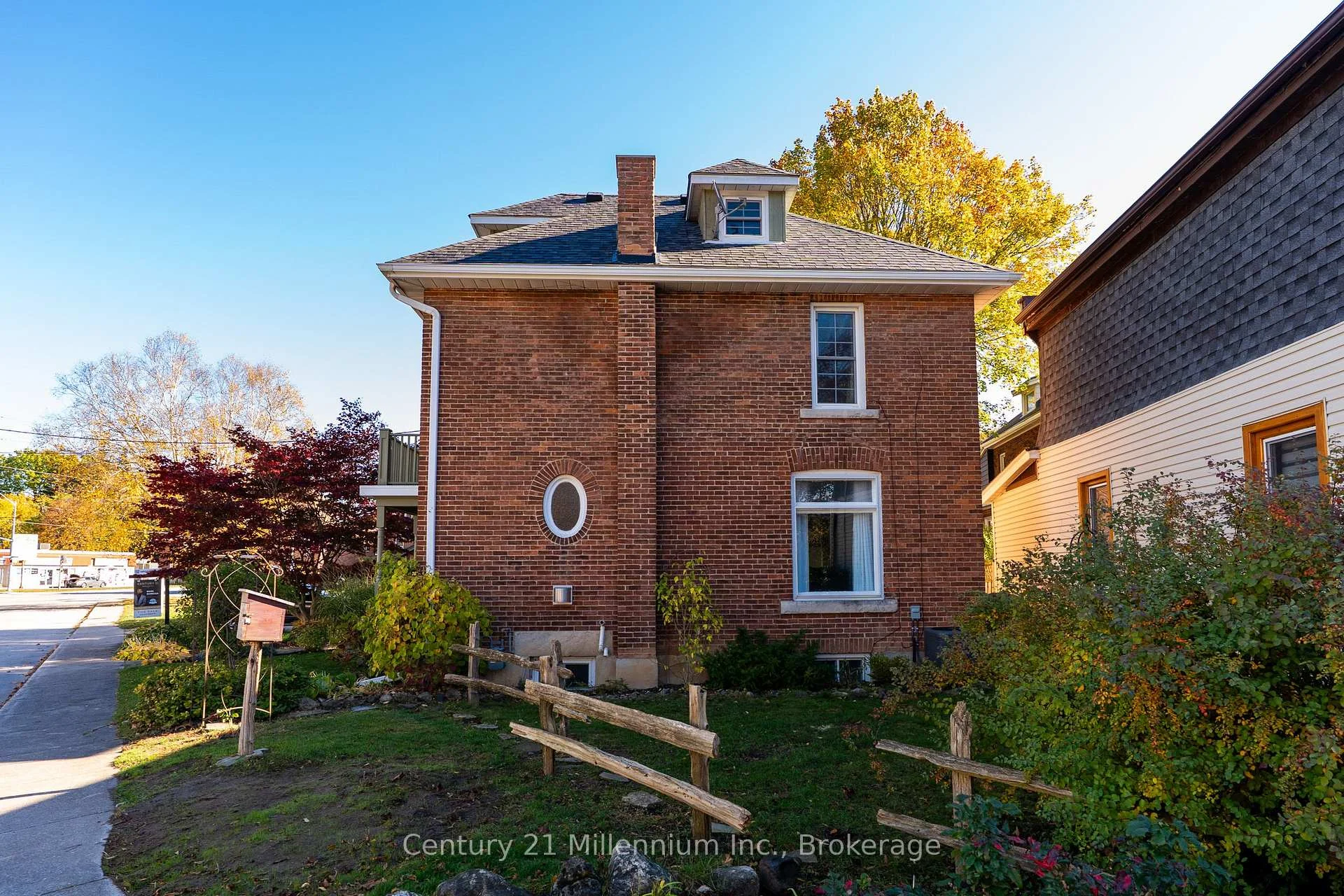 Photo 43 of 169 5th A Street E, Owen Sound — HOMEH