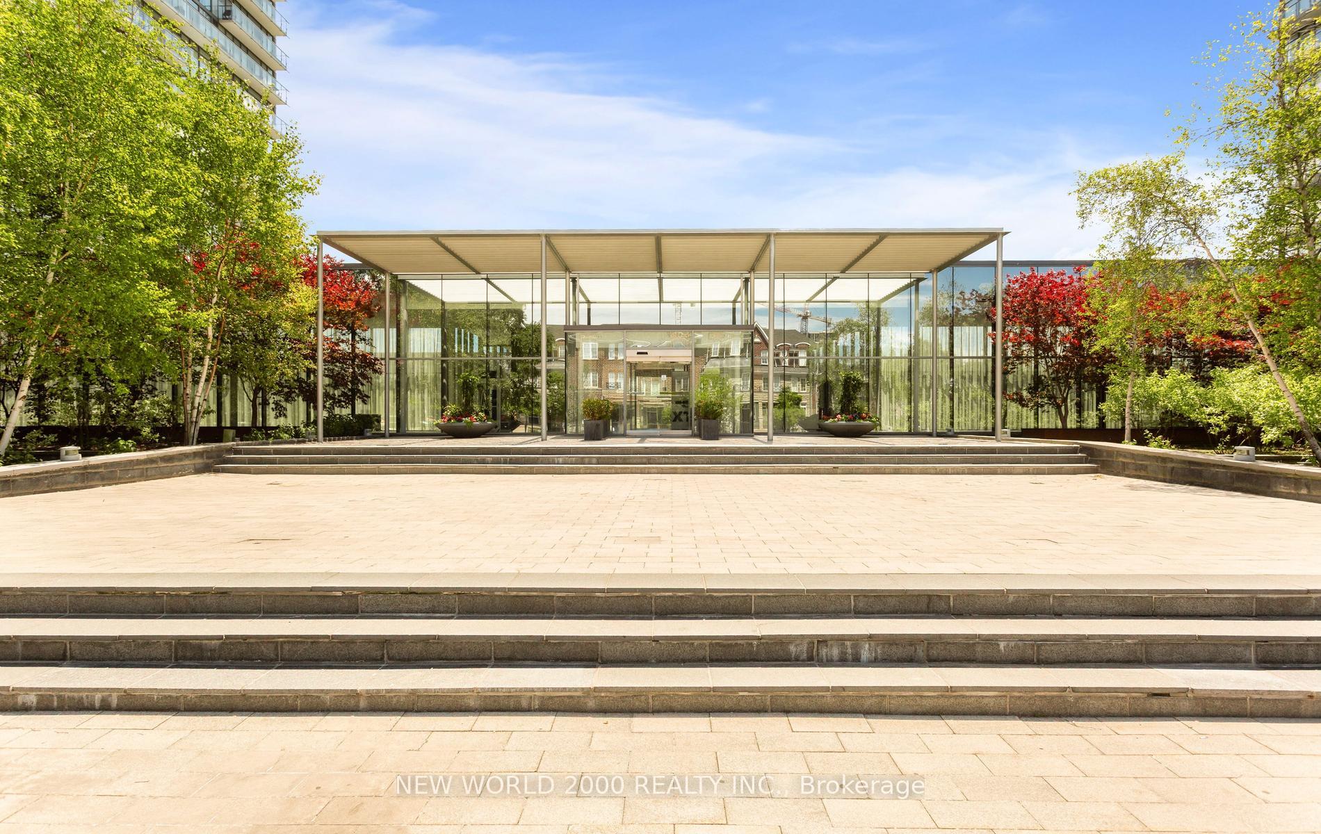 Photo 5 of Unit 1902, 105 The Queens Way, Toronto, High Park-Swansea — HOMEH