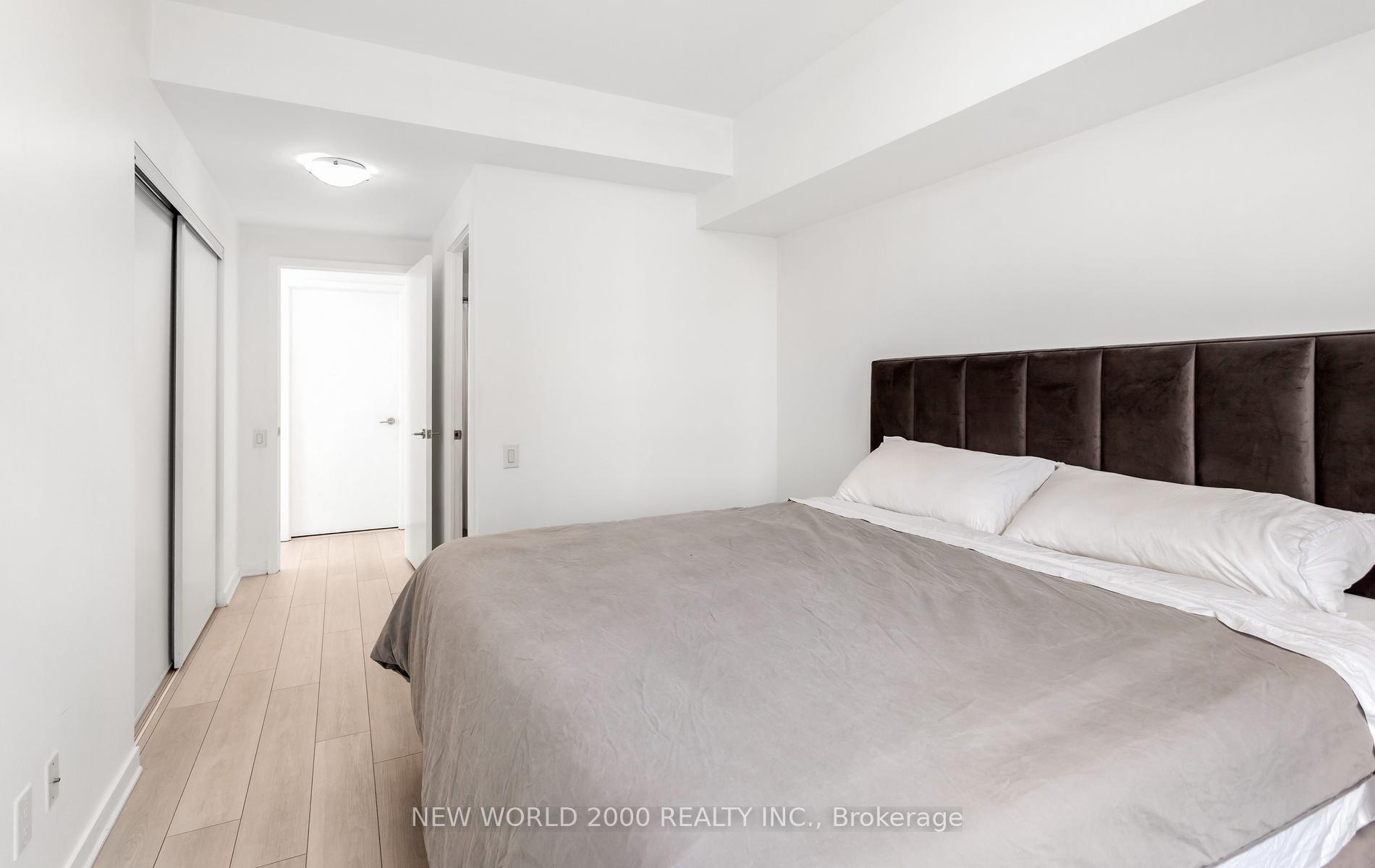 Photo 37 of Unit 1902, 105 The Queens Way, Toronto, High Park-Swansea — HOMEH