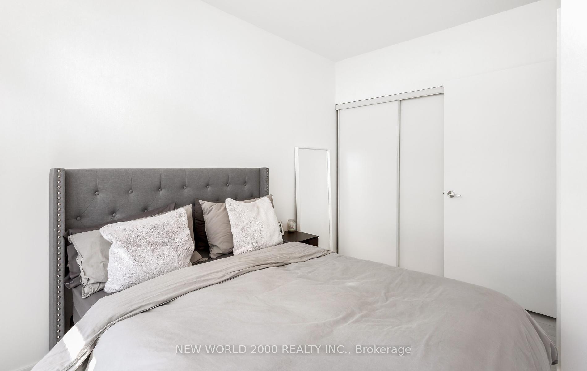 Photo 44 of Unit 1902, 105 The Queens Way, Toronto, High Park-Swansea — HOMEH