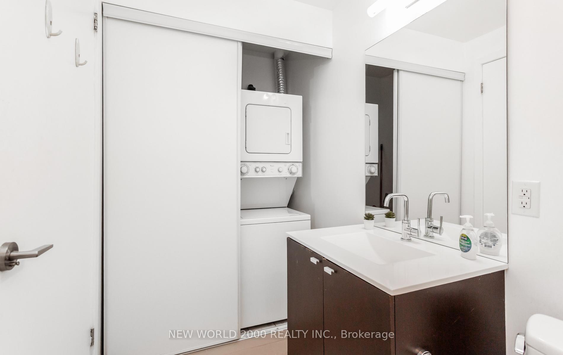 Photo 48 of Unit 1902, 105 The Queens Way, Toronto, High Park-Swansea — HOMEH