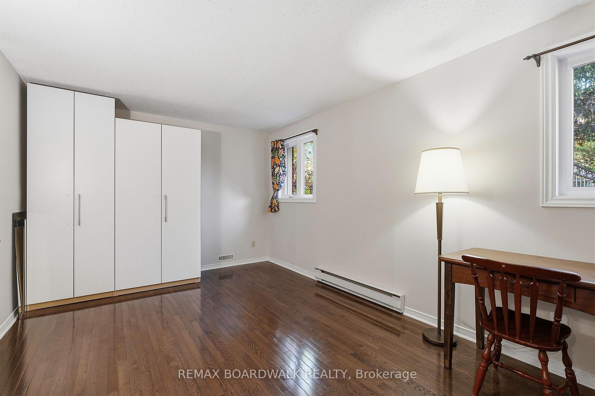 Photo 19 of 19 Cullen Court, Ottawa, Manordale — HOMEH
