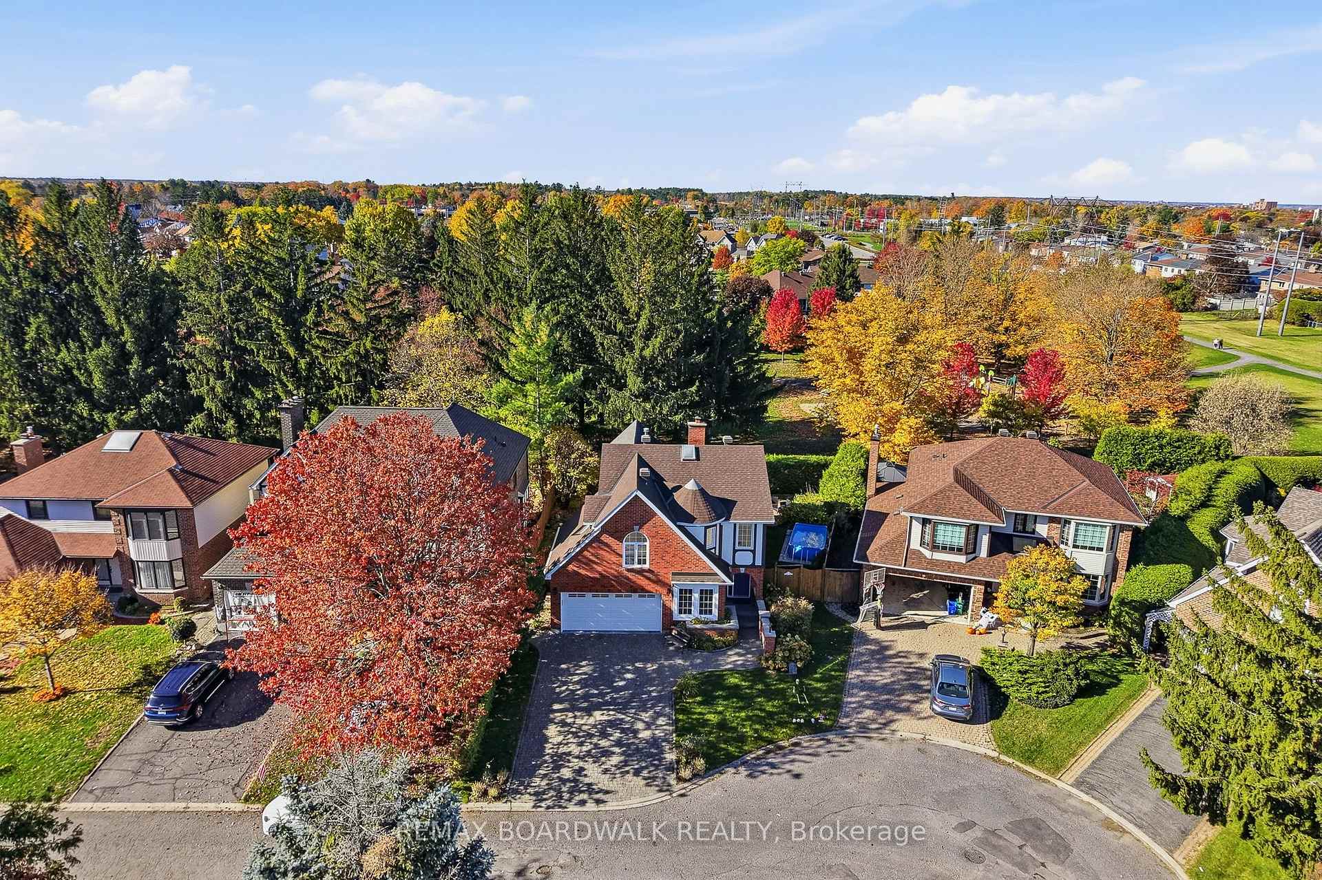 Photo 42 of 19 Cullen Court, Ottawa, Manordale — HOMEH