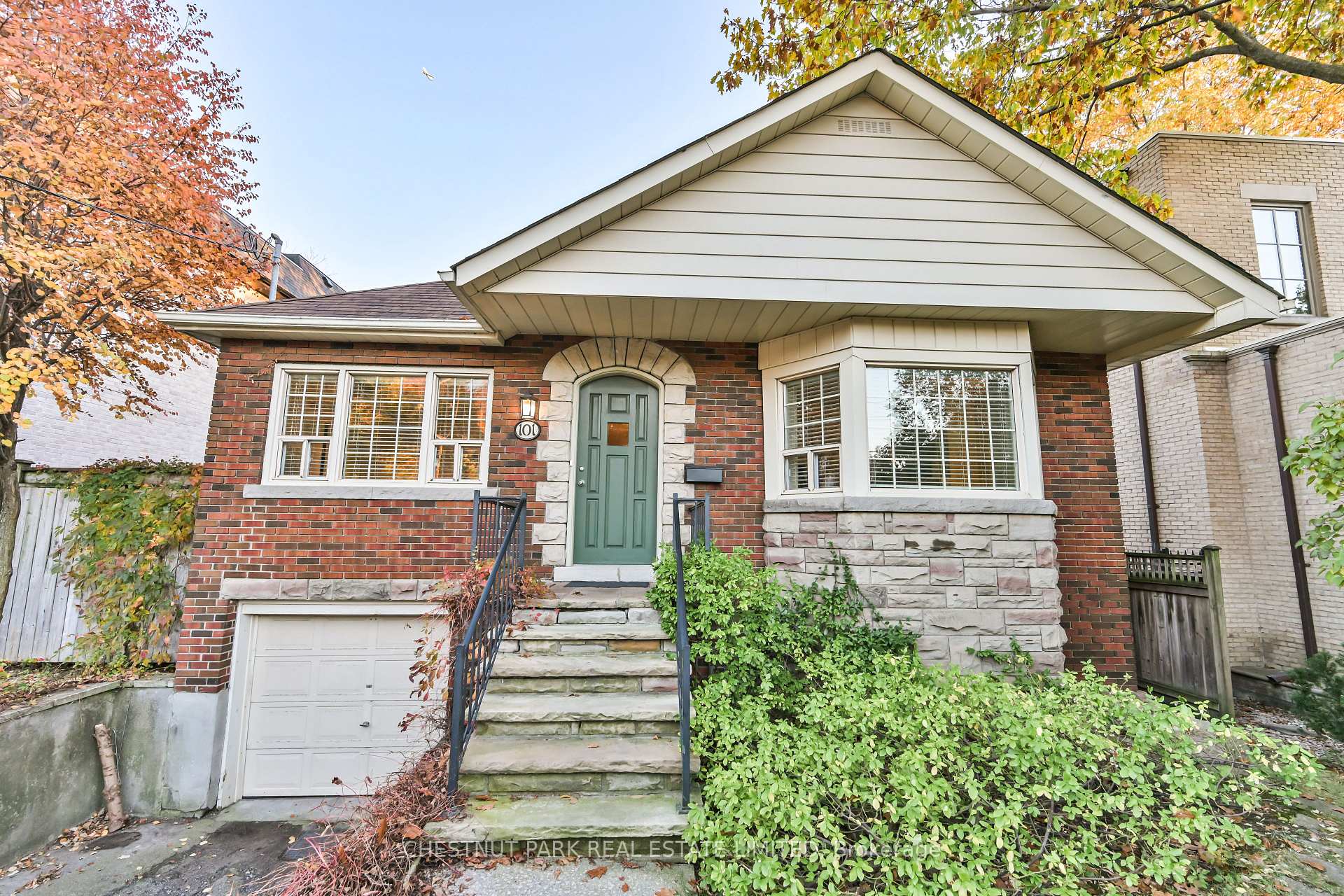 Photo 1 of 101 York Mills Road, North York, Bridle Path-Sunnybrook-York Mills — HOMEH