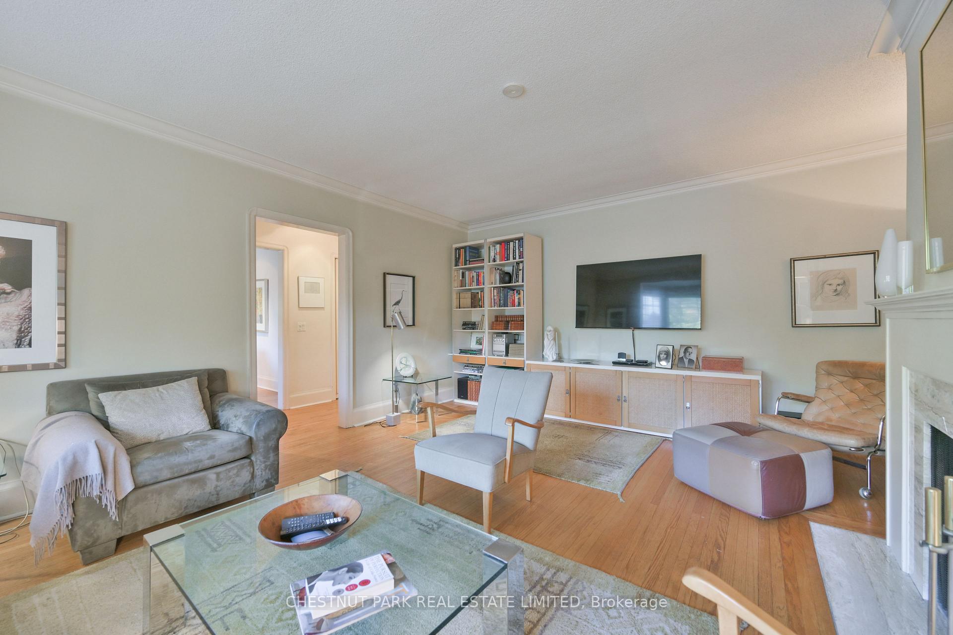 Photo 6 of 101 York Mills Road, North York, Bridle Path-Sunnybrook-York Mills — HOMEH