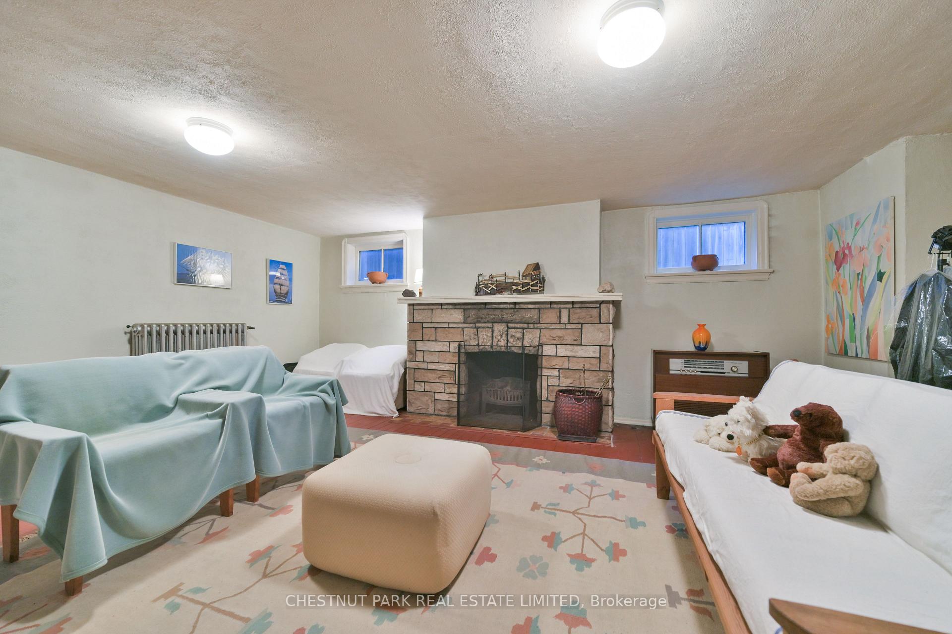 Photo 12 of 101 York Mills Road, North York, Bridle Path-Sunnybrook-York Mills — HOMEH