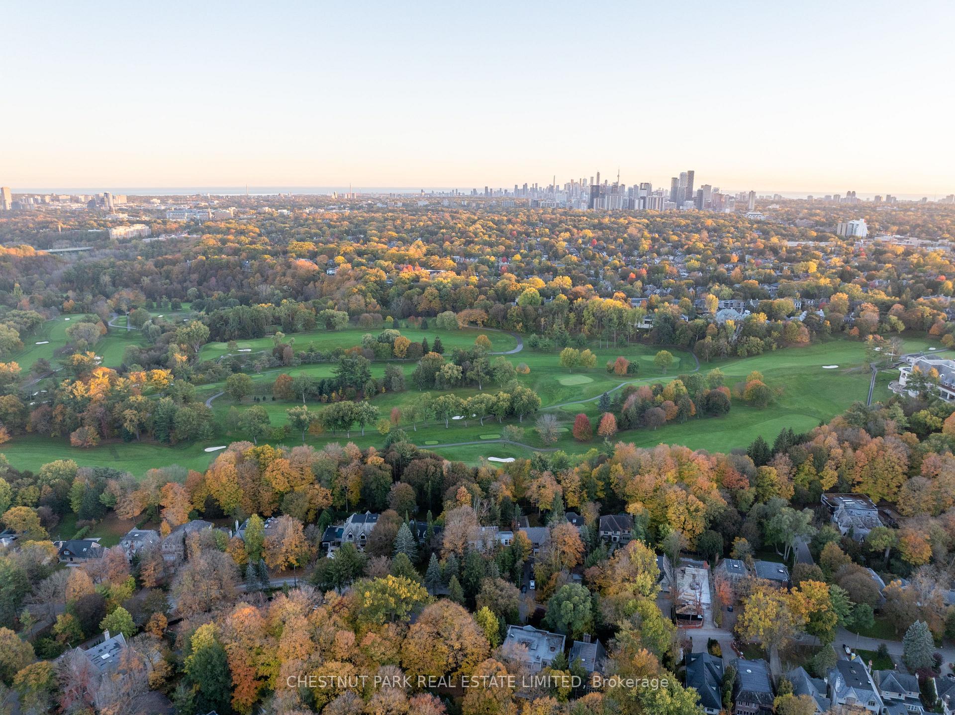 Photo 19 of 101 York Mills Road, North York, Bridle Path-Sunnybrook-York Mills — HOMEH