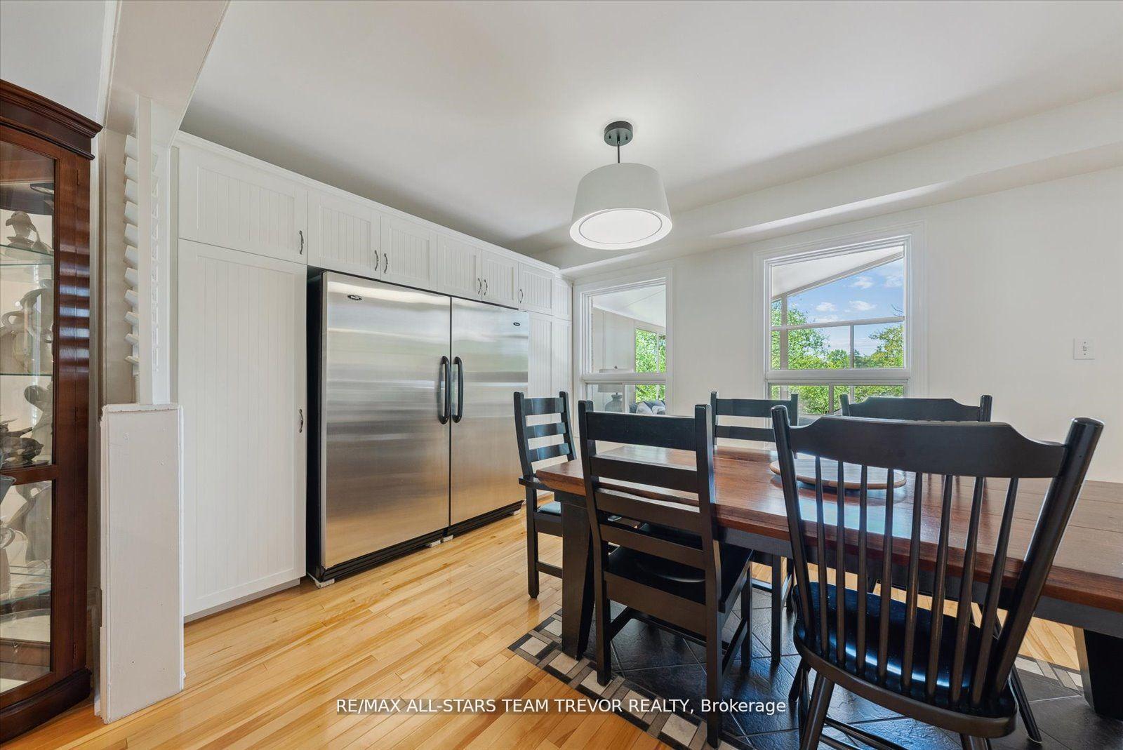 Photo 5 of 31 Riveredge Drive, Georgina, Keswick North — HOMEH