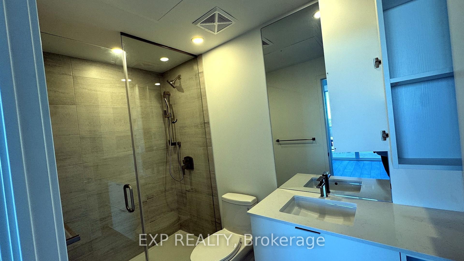Photo 7 of Unit 403, 1 Fairview Road E, Mississauga, Mississauga Valleys — HOMEH