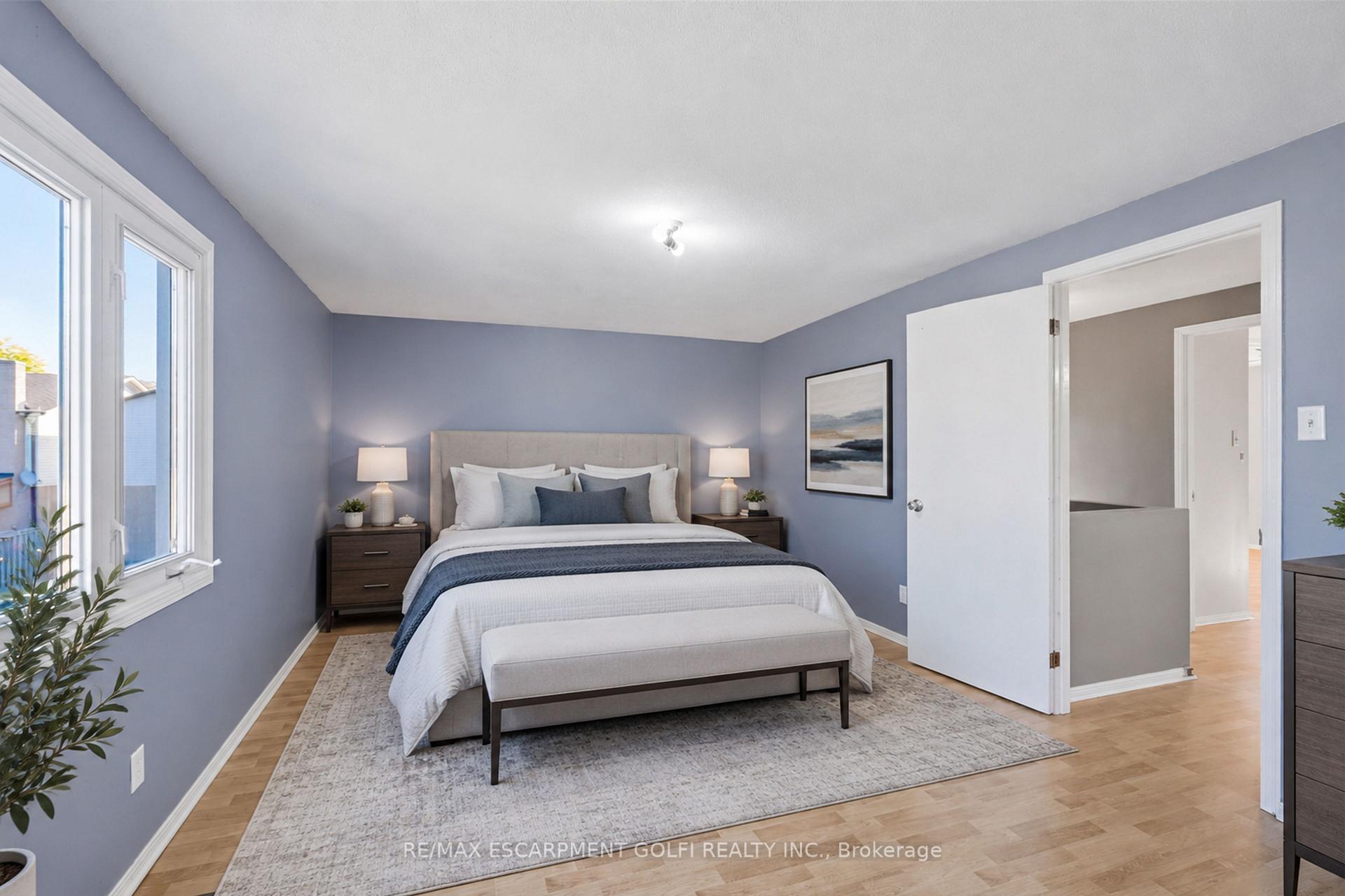 Photo 16 of 154 Memorial Avenue, Hamilton, Stoney Creek — HOMEH