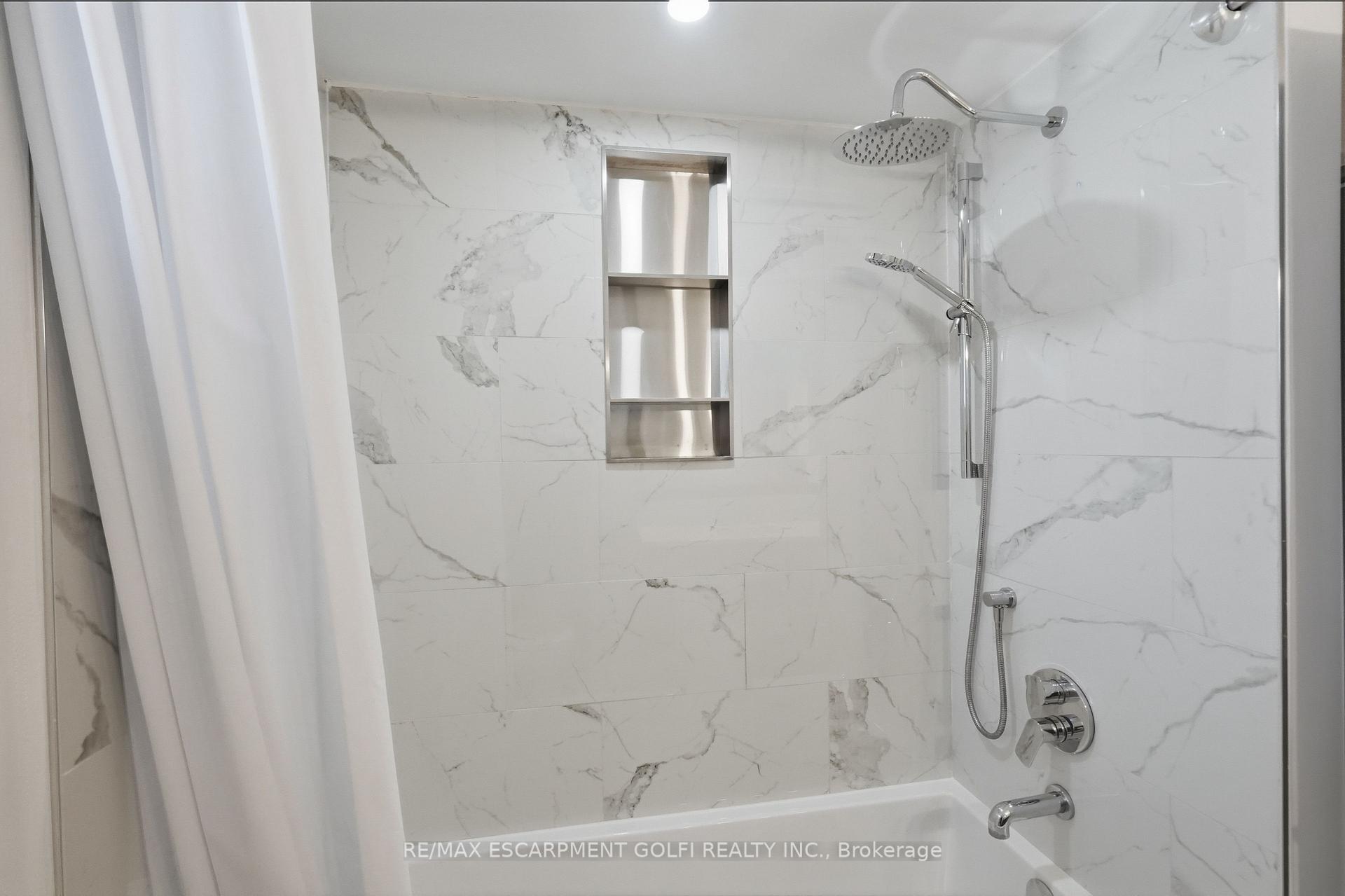 Photo 20 of 154 Memorial Avenue, Hamilton, Stoney Creek — HOMEH