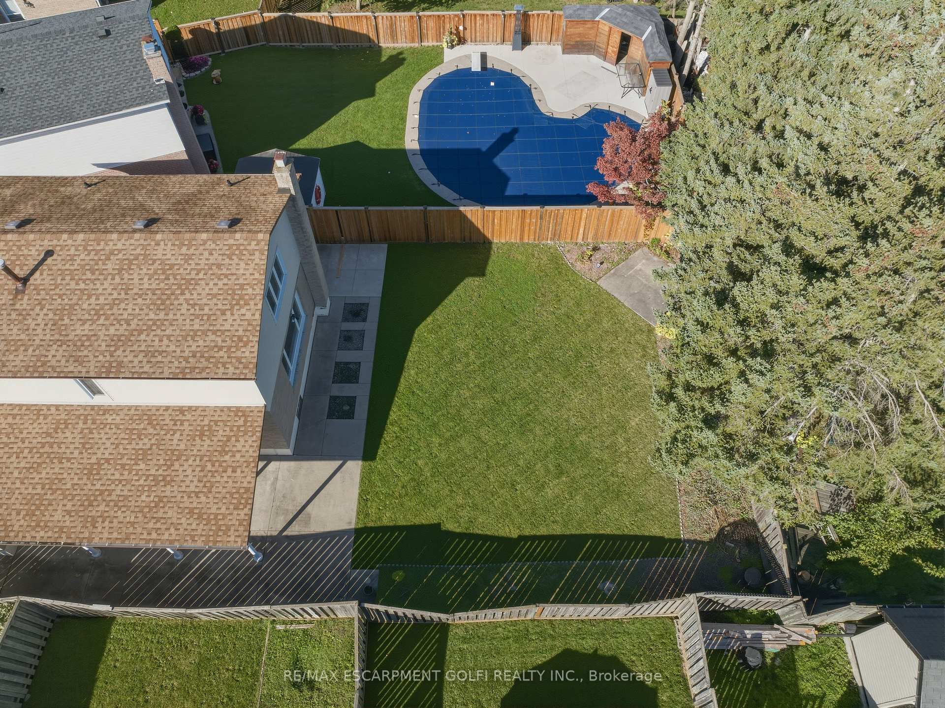 Photo 28 of 154 Memorial Avenue, Hamilton, Stoney Creek — HOMEH