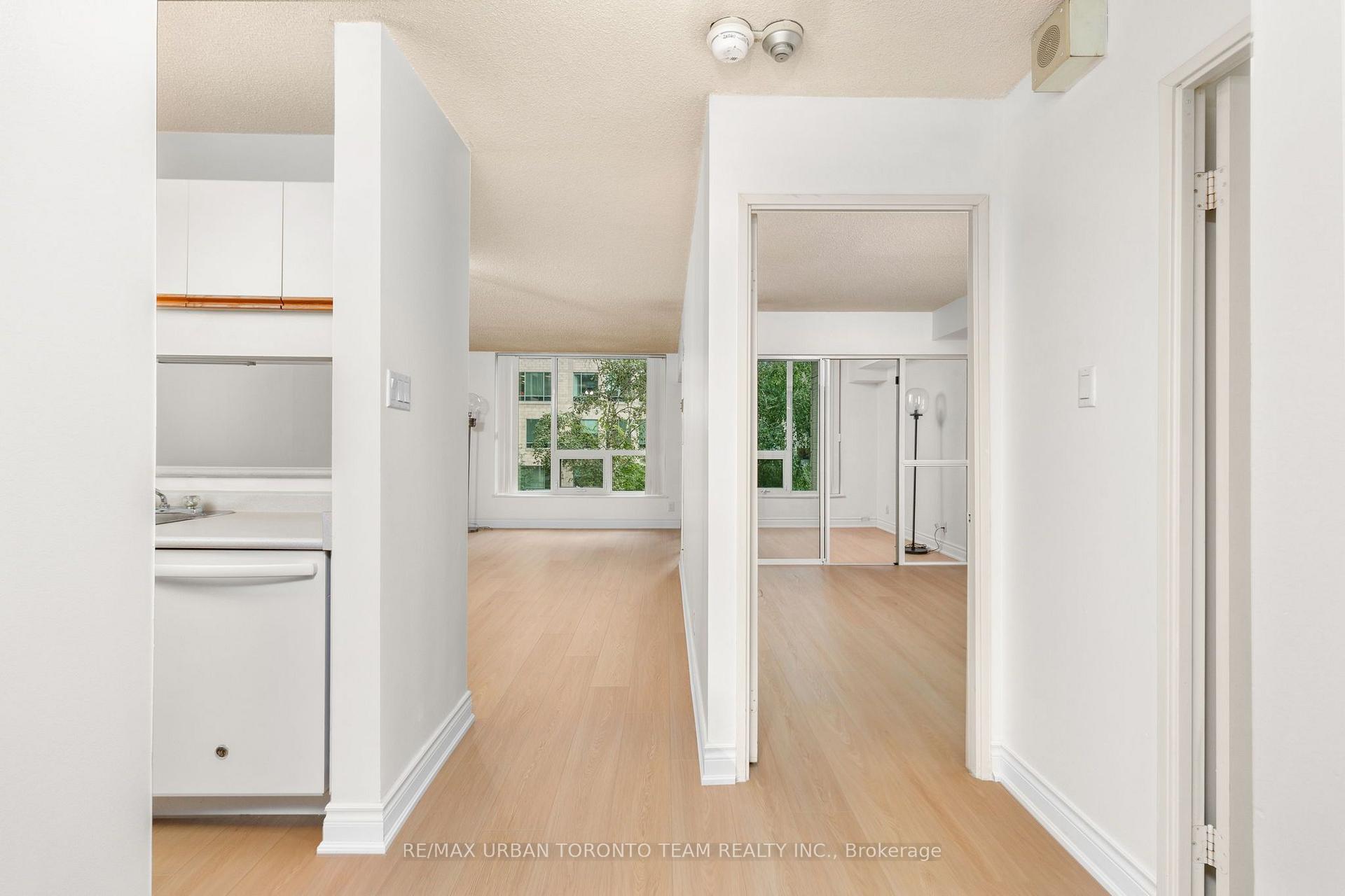 Photo 7 of Unit 418, 92 King Street E, Toronto, Church-Yonge Corridor — HOMEH