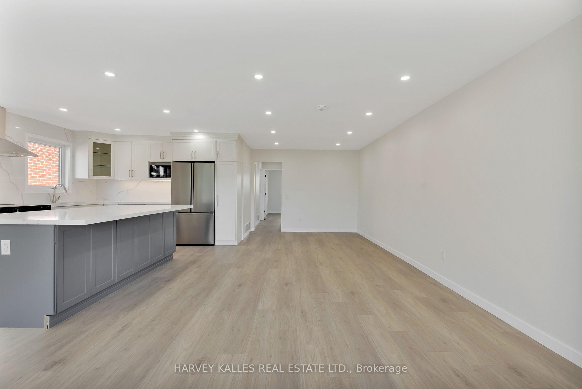 Photo 12 of 23 Cog Hill Drive, Vaughan, Glen Shields — HOMEH
