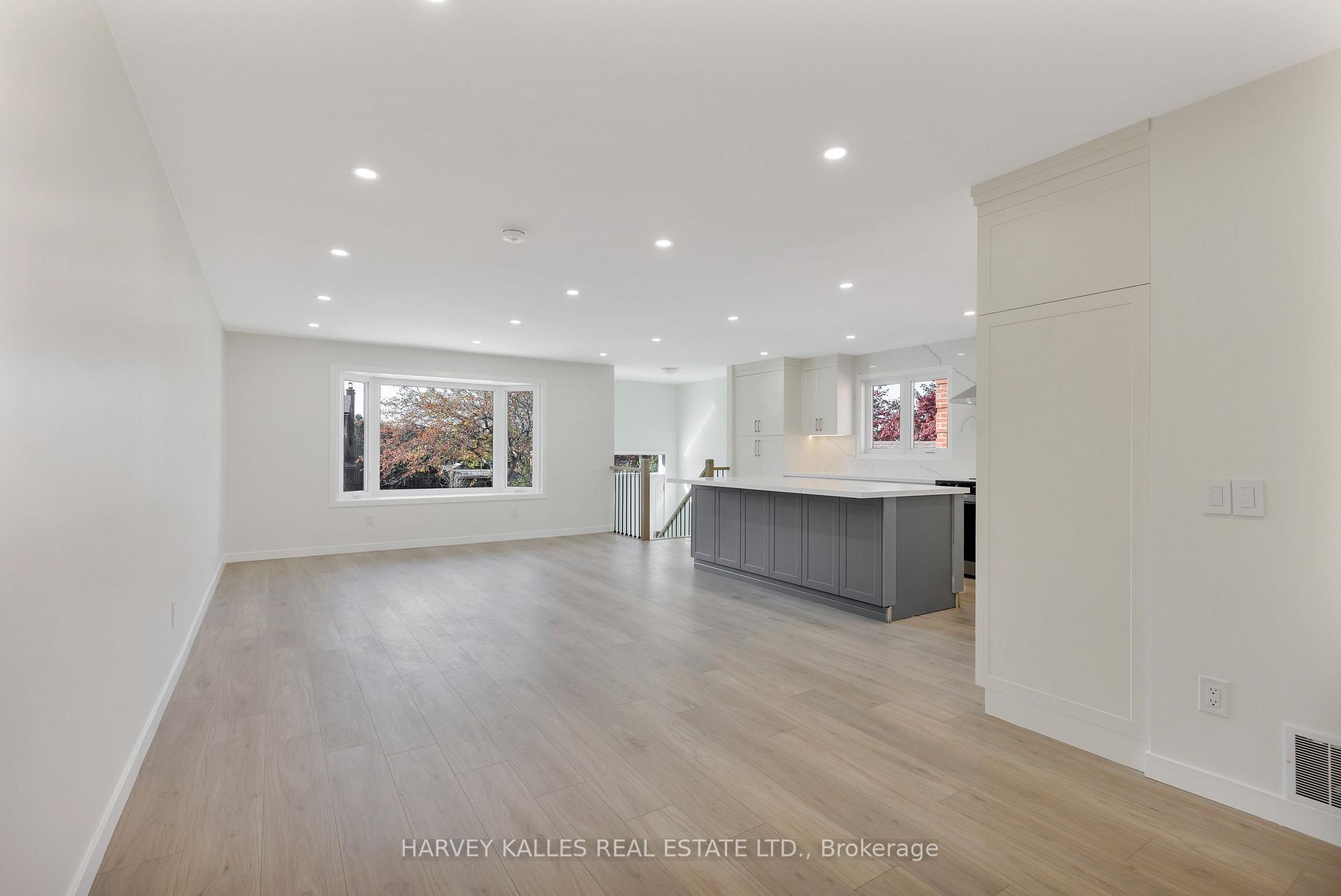 Photo 17 of 23 Cog Hill Drive, Vaughan, Glen Shields — HOMEH
