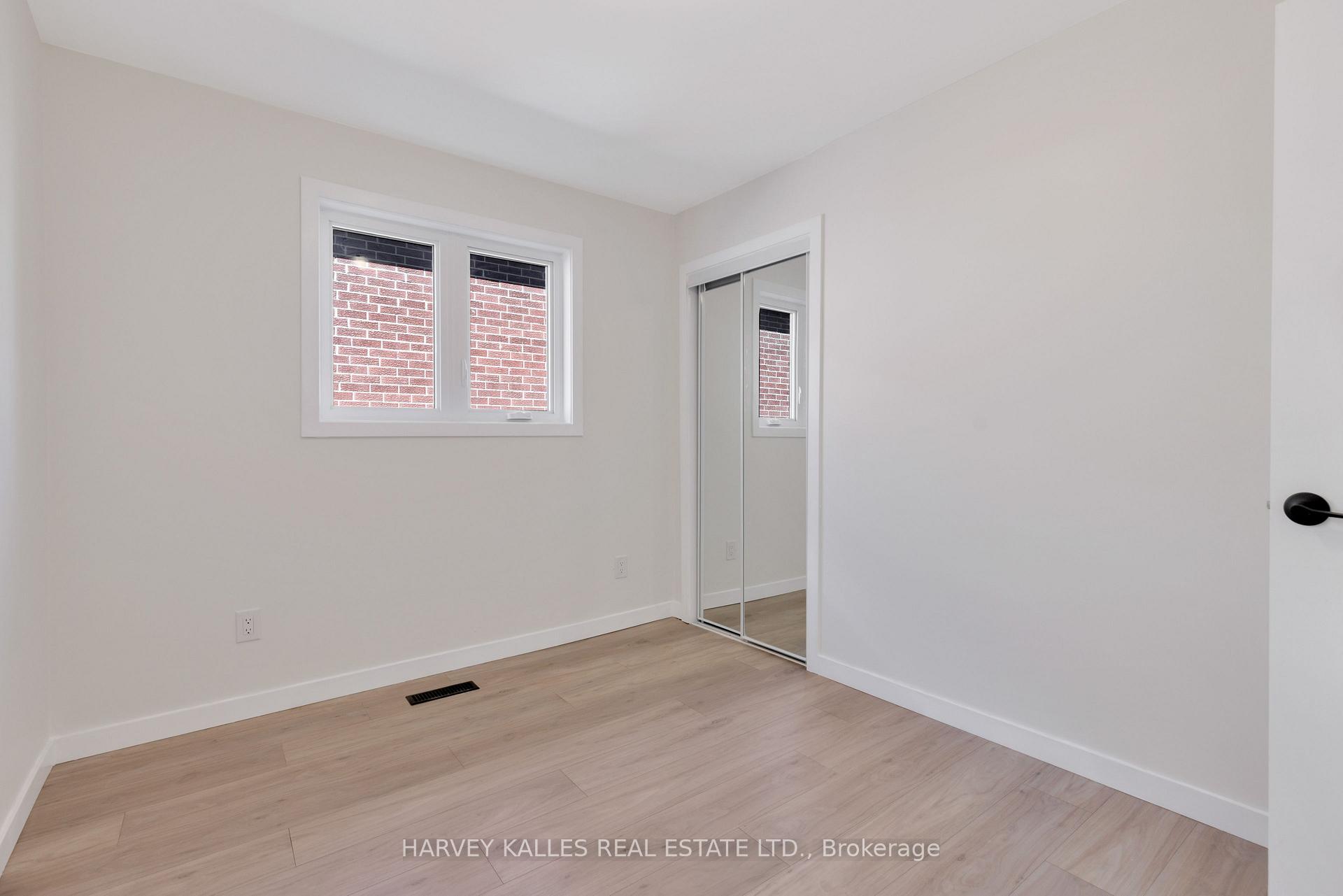 Photo 28 of 23 Cog Hill Drive, Vaughan, Glen Shields — HOMEH
