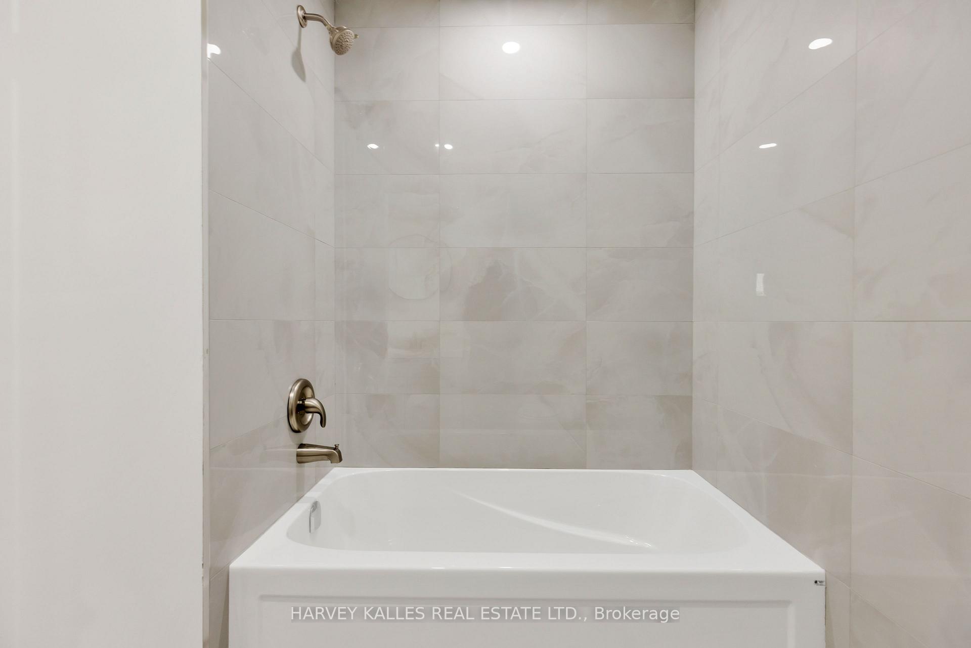 Photo 38 of 23 Cog Hill Drive, Vaughan, Glen Shields — HOMEH